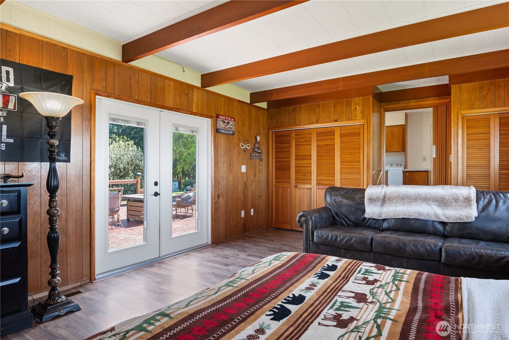 136 Morton Property Photo 14