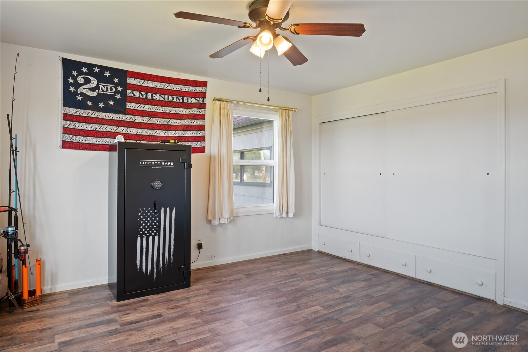 136 Morton Property Photo 15