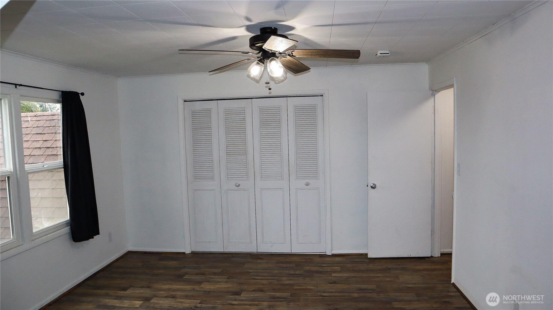 136 Morton Property Photo 17