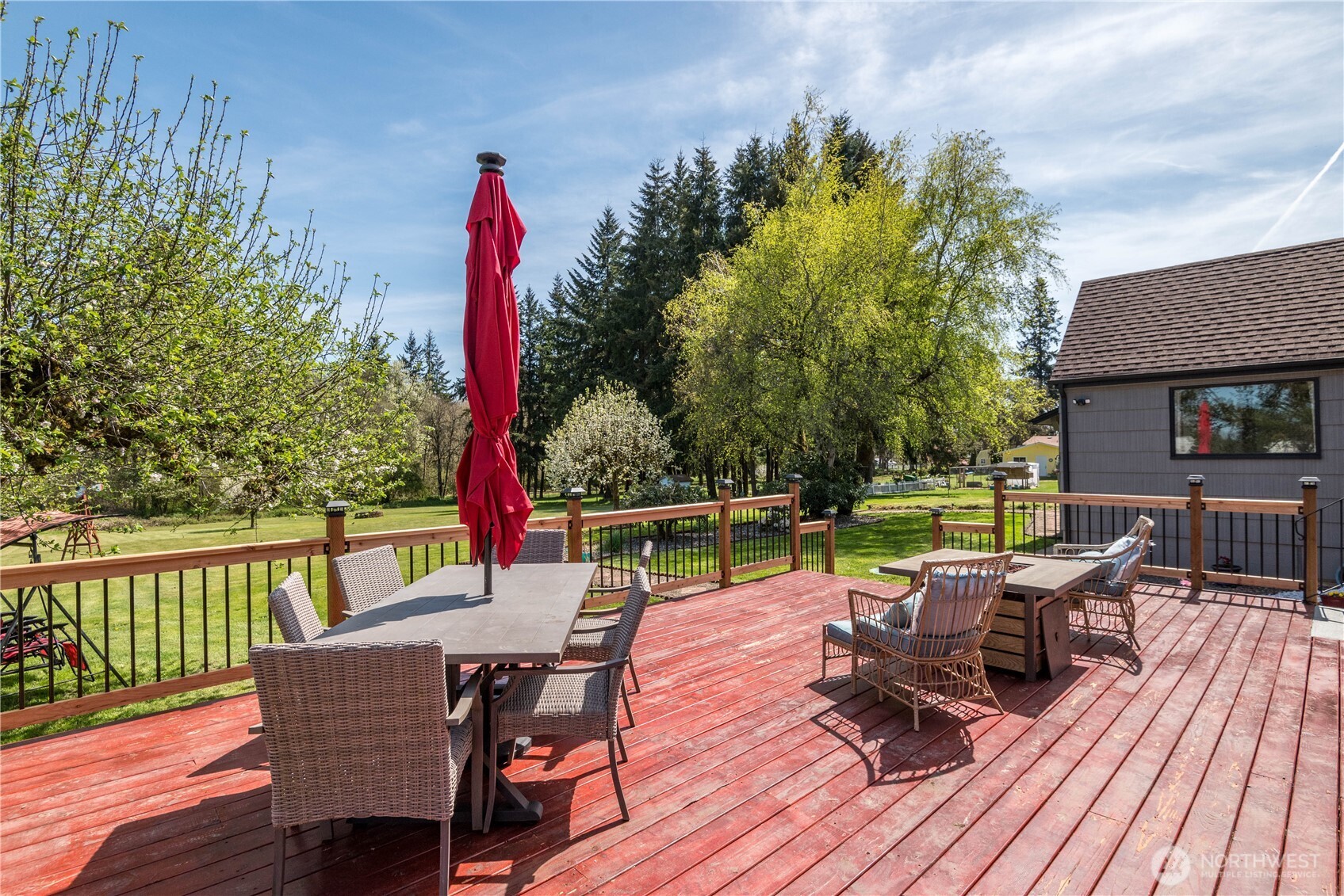 136 Morton Property Photo 21