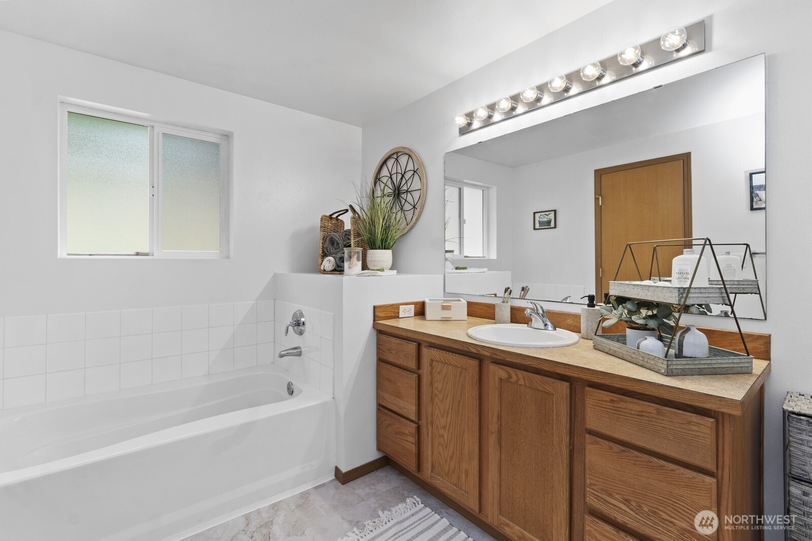 1585 Big Hanaford Road Property Photo 16