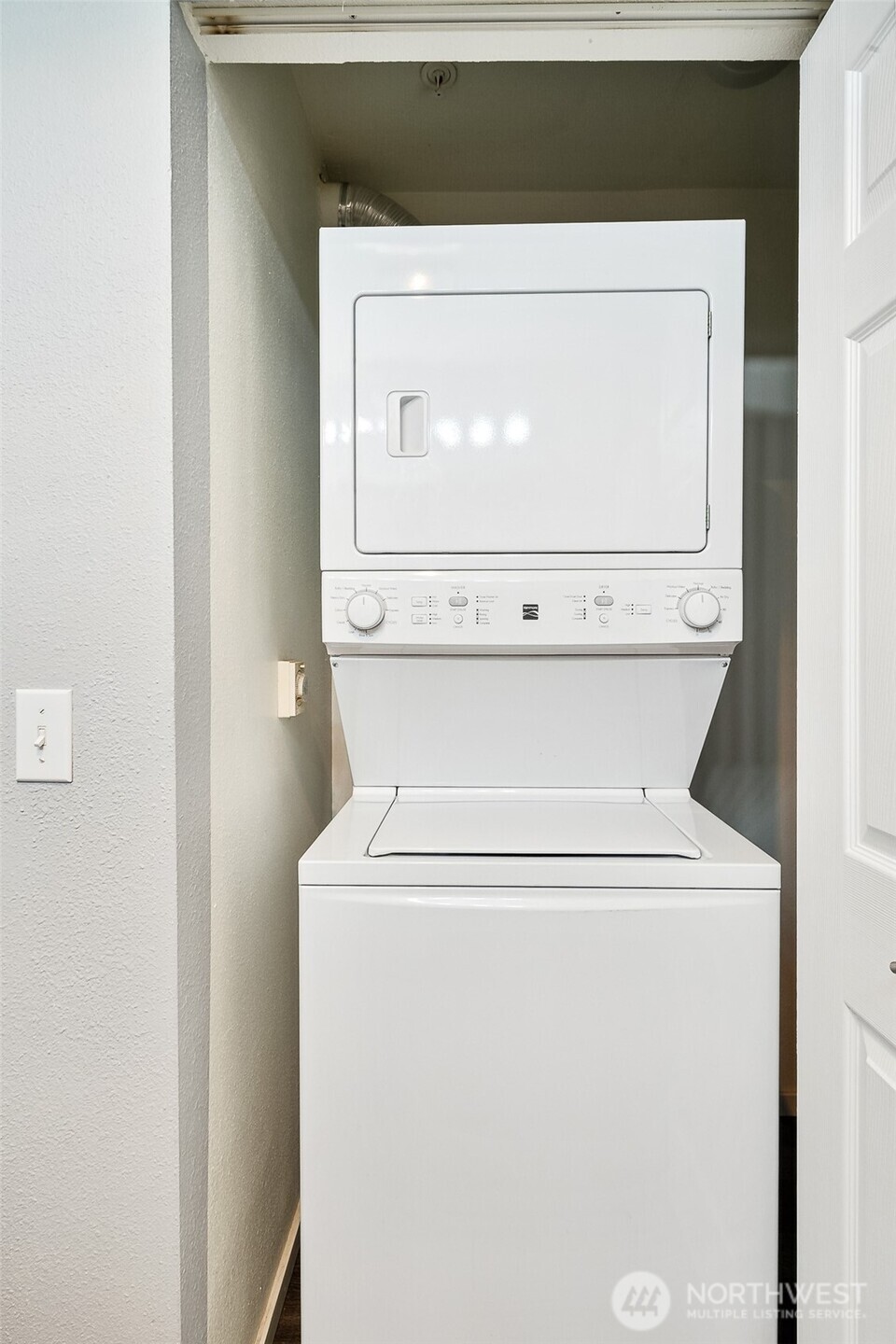 11130 Se 208th Street G103 Property Photo 14