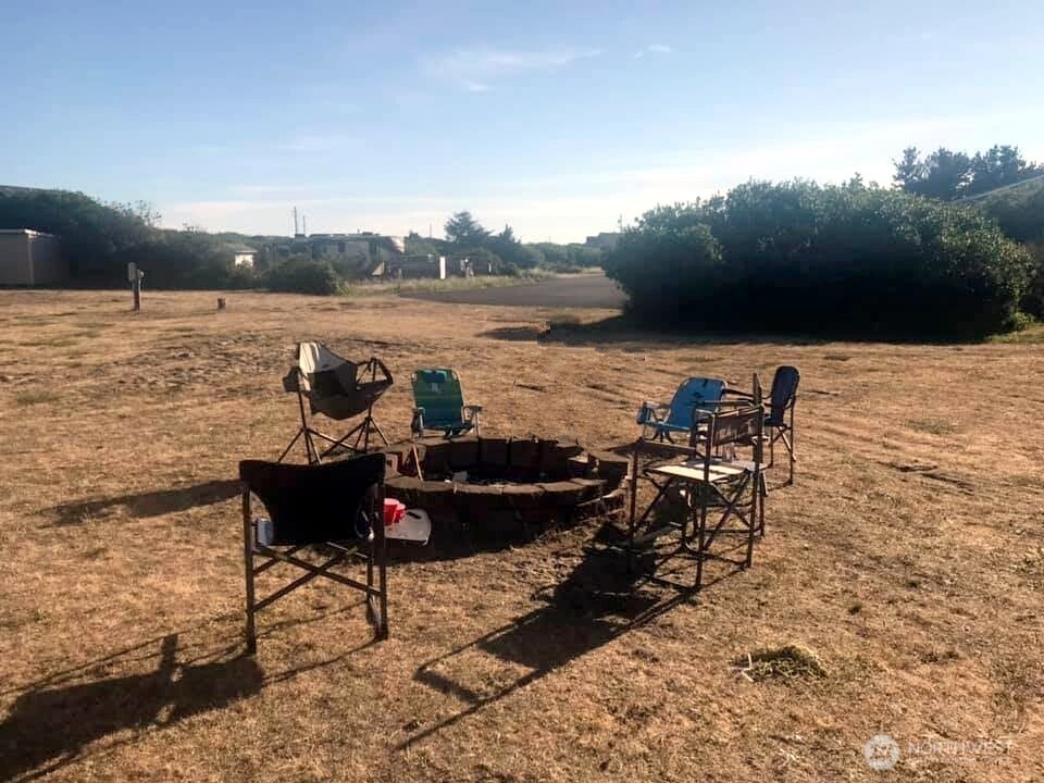 1014 Inglewood Court Property Photo 17