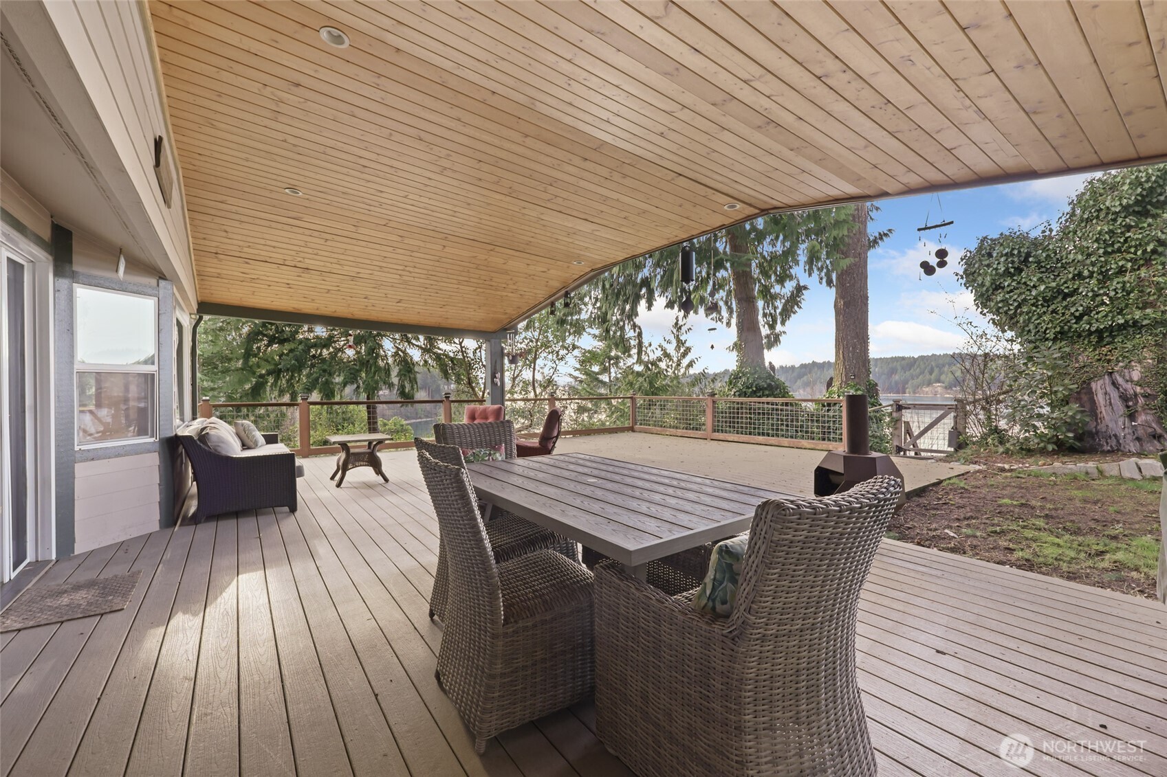 3234 Fishtrap Loop Property Photo 8