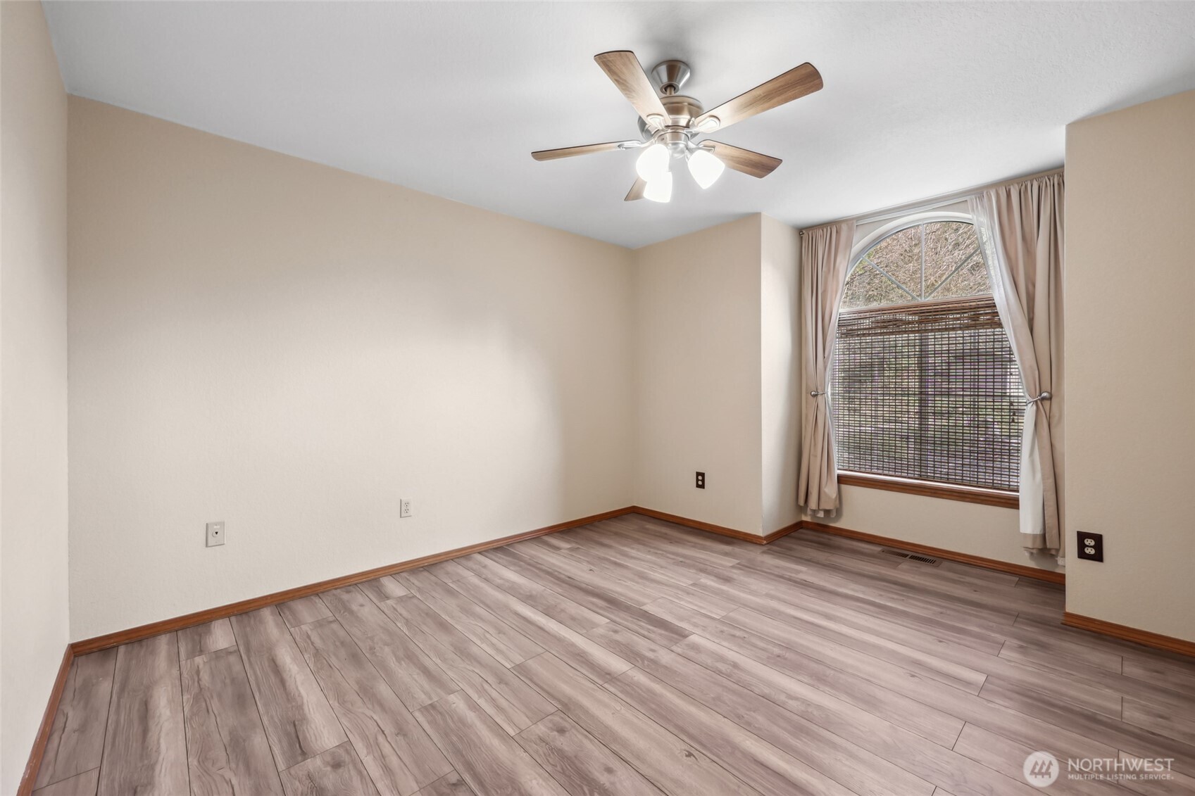 3234 Fishtrap Loop Property Photo 27
