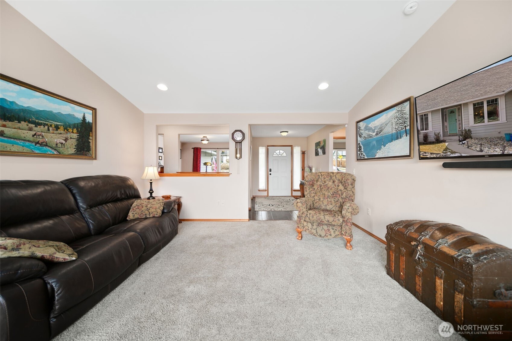 1843 Jolen Dr Property Photo 6