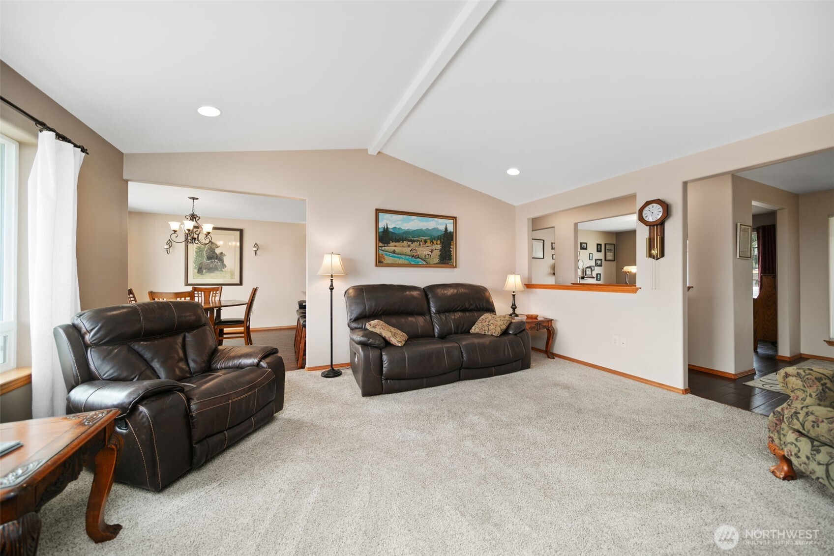 1843 Jolen Dr Property Photo 7