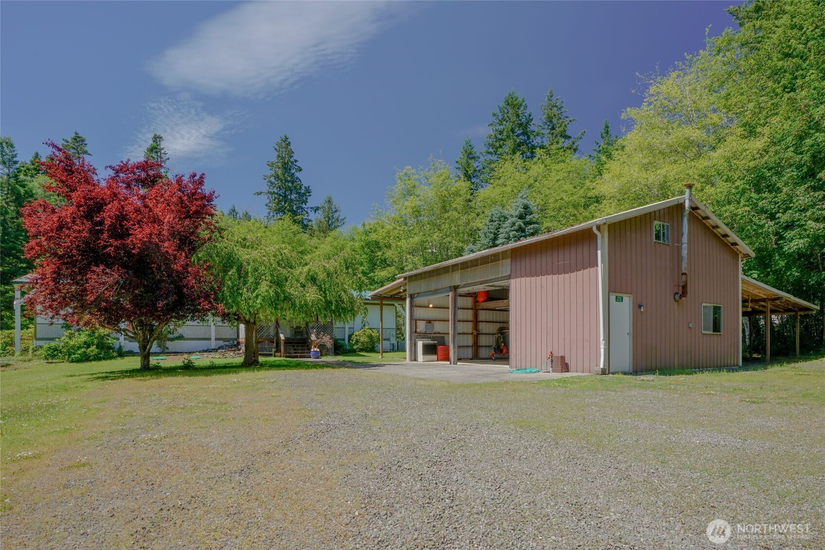293492 State Route 101 Highway Property Photo 2