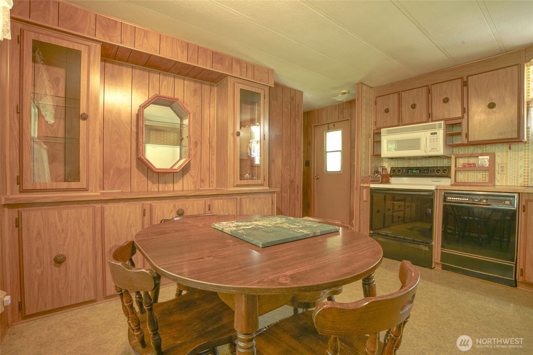 293492 State Route 101 Highway Property Photo 12