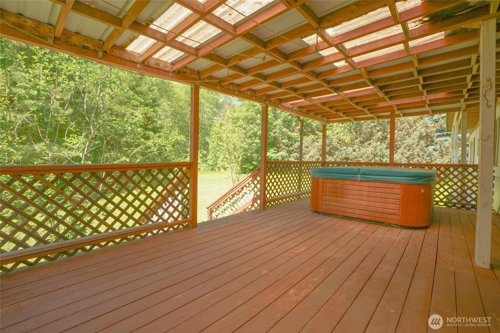 293492 State Route 101 Highway Property Photo 24