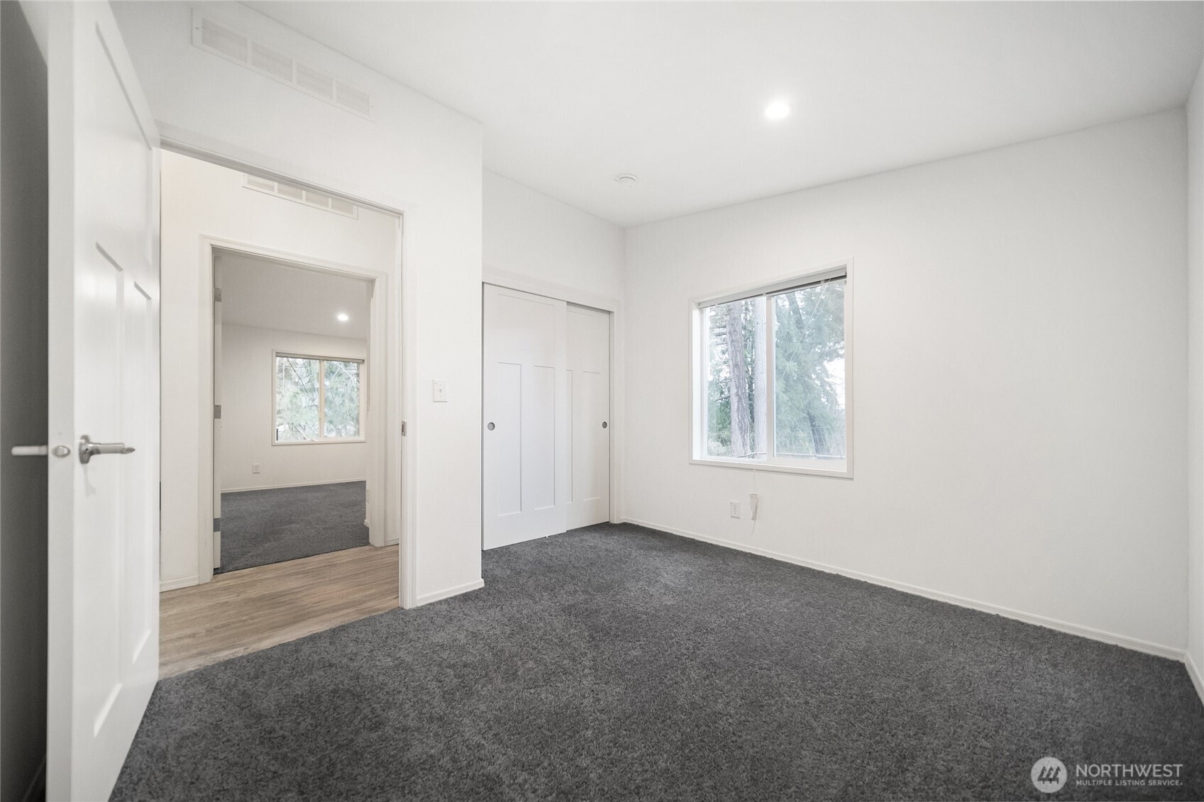6110 Harlow Property Photo 7