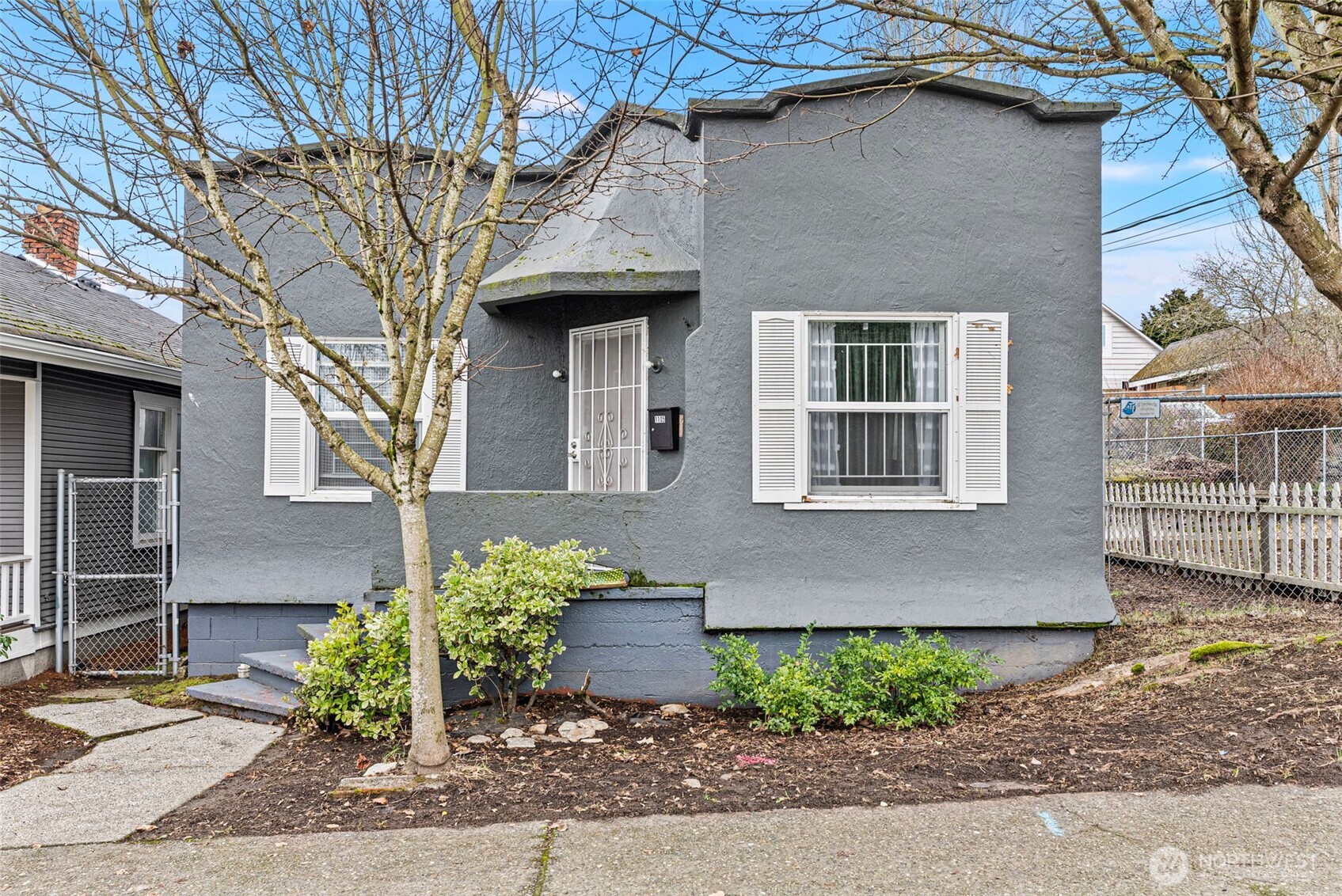 1105 6th Street Property Photo 2