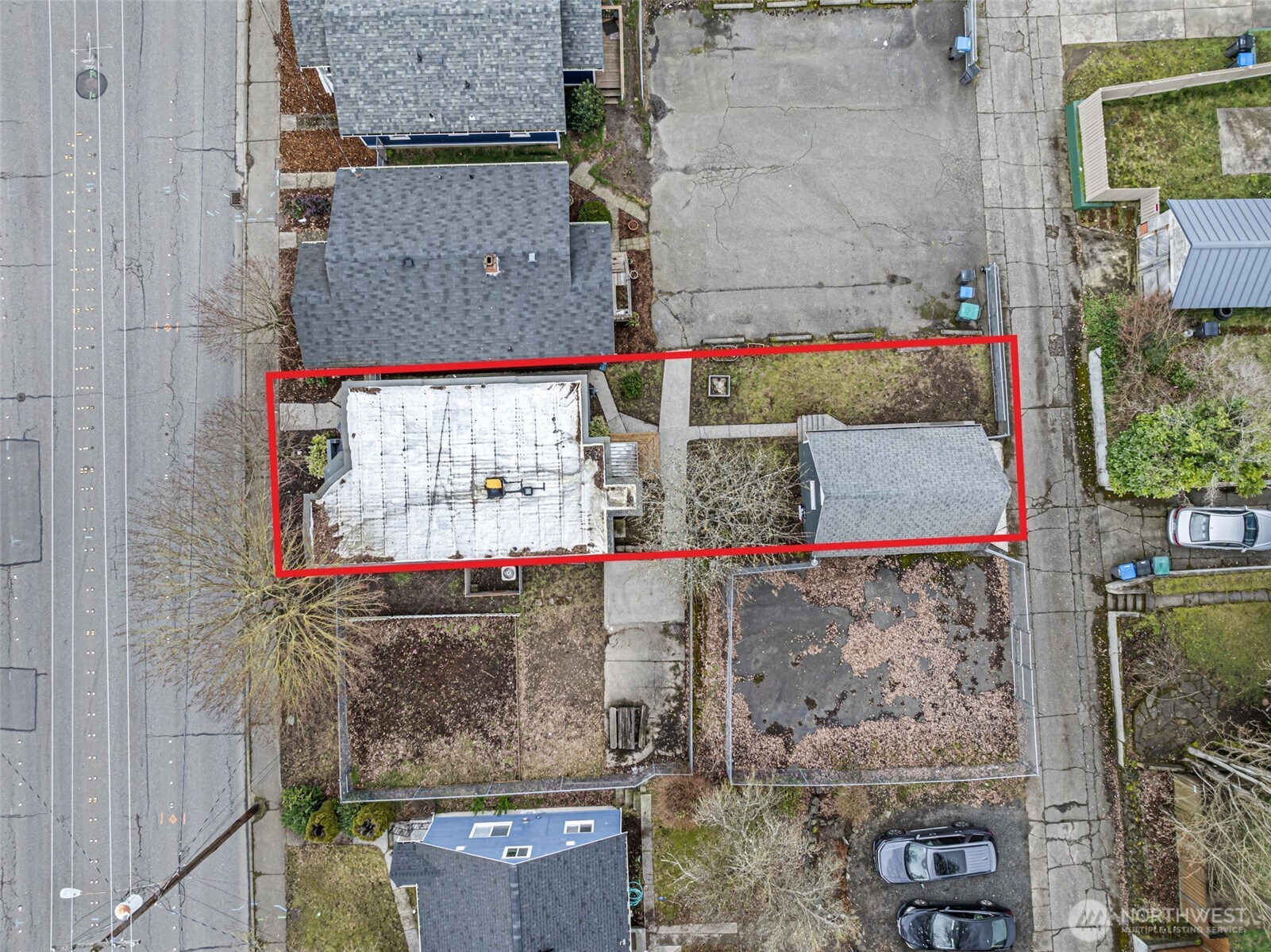 1105 6th Street Property Photo 3