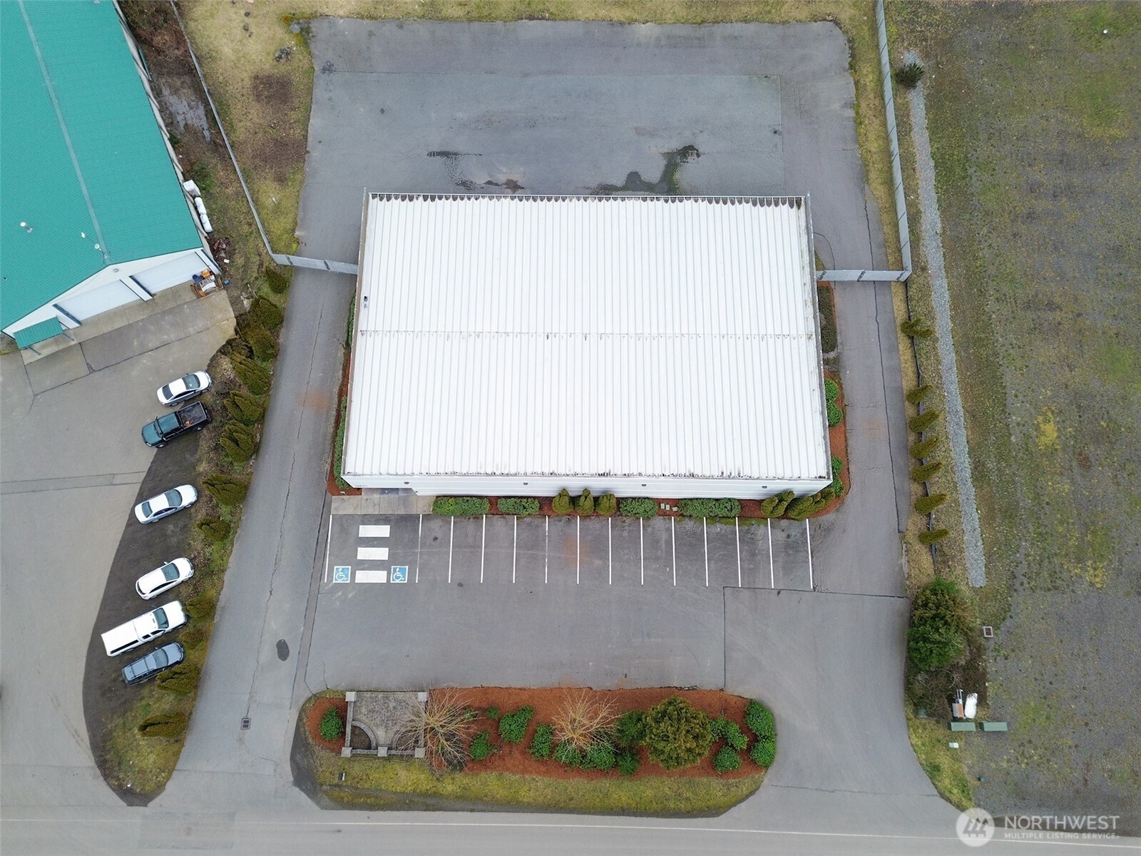 301 Business Park Loop Property Photo 3