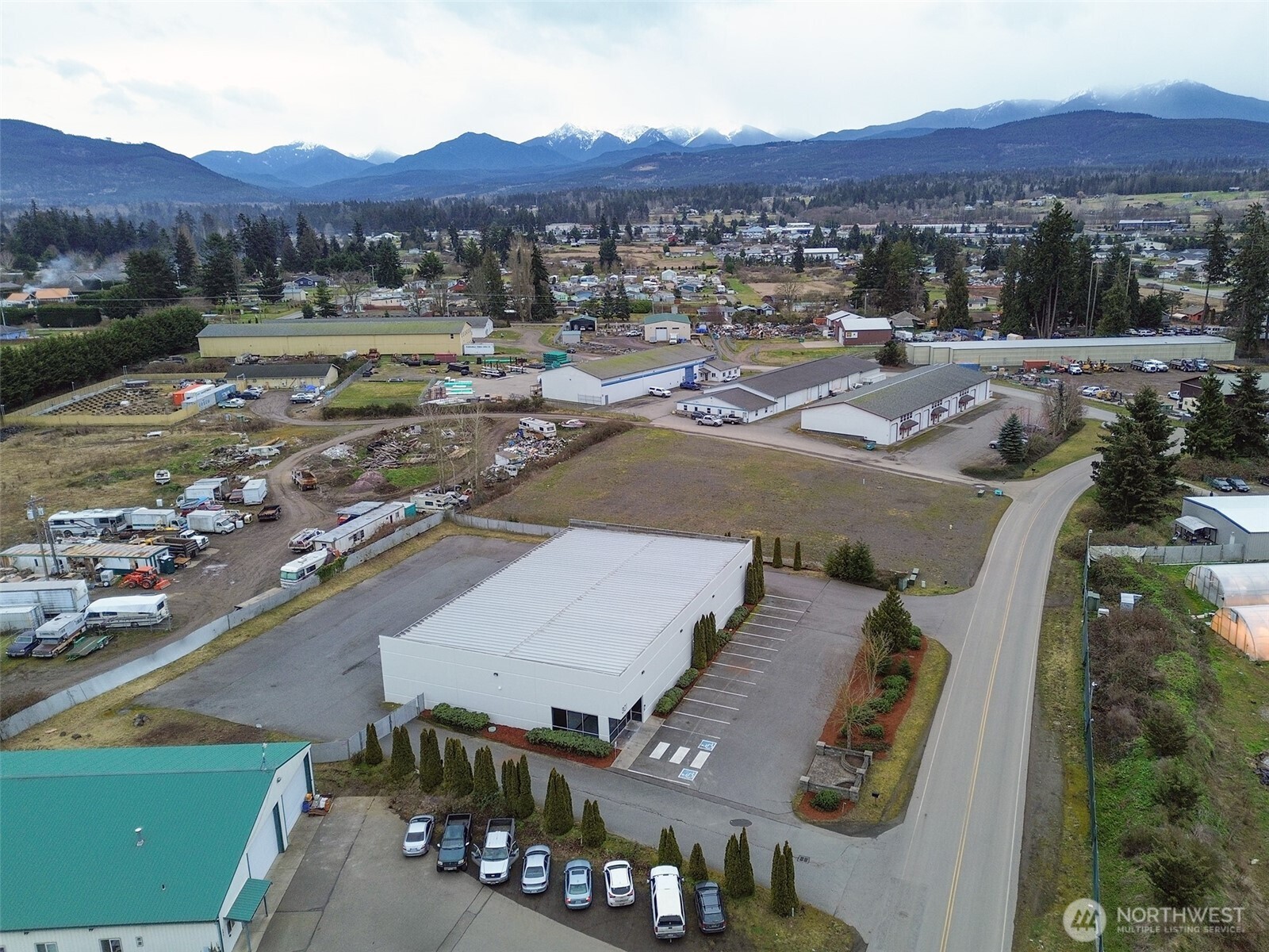 301 Business Park Loop Property Photo 4