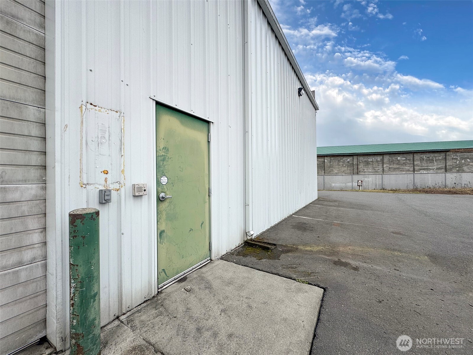 301 Business Park Loop Property Photo 32