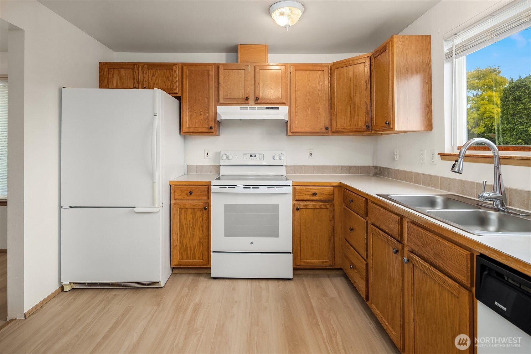 3802 Carpenter Street Property Photo 2