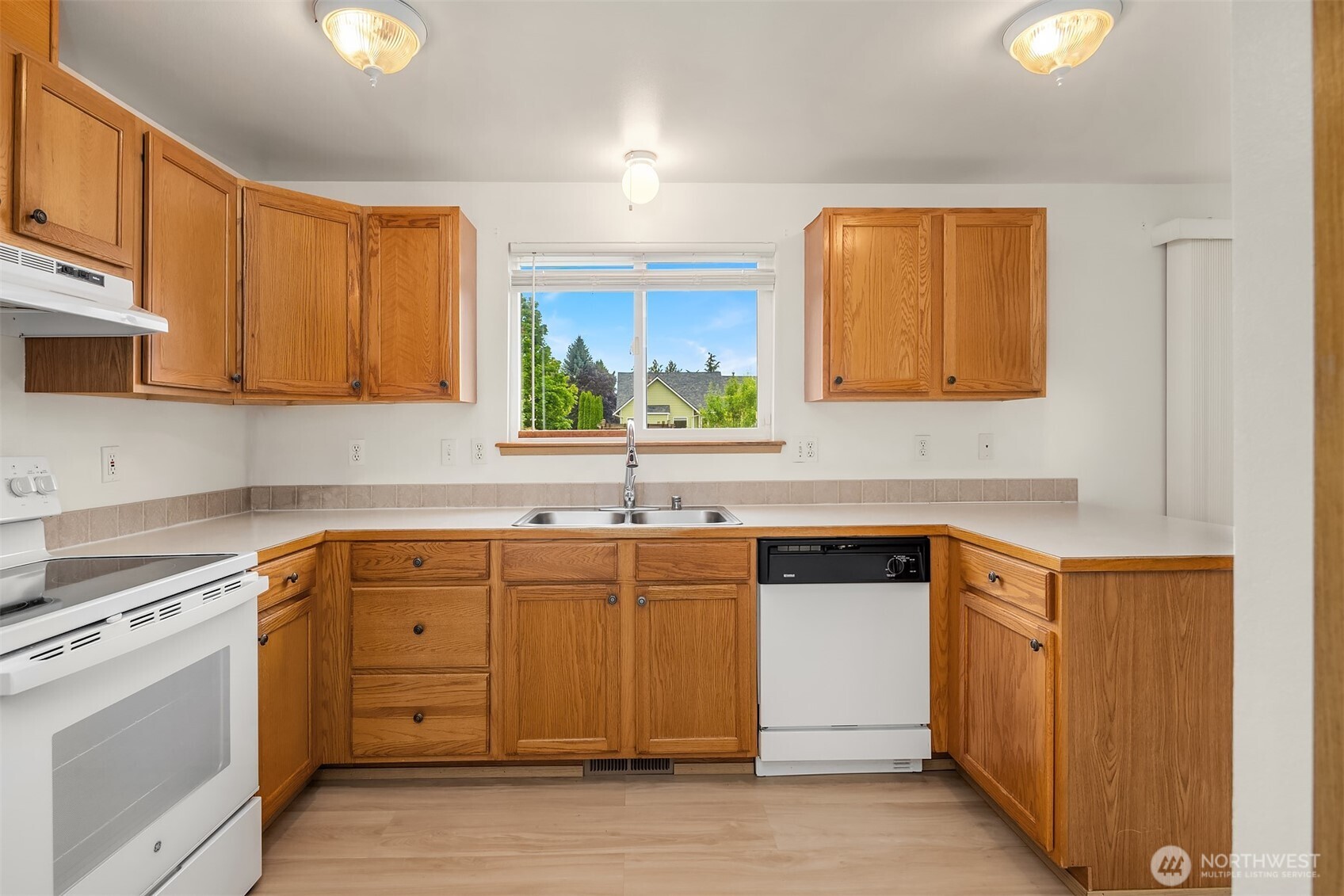 3802 Carpenter Street Property Photo 10