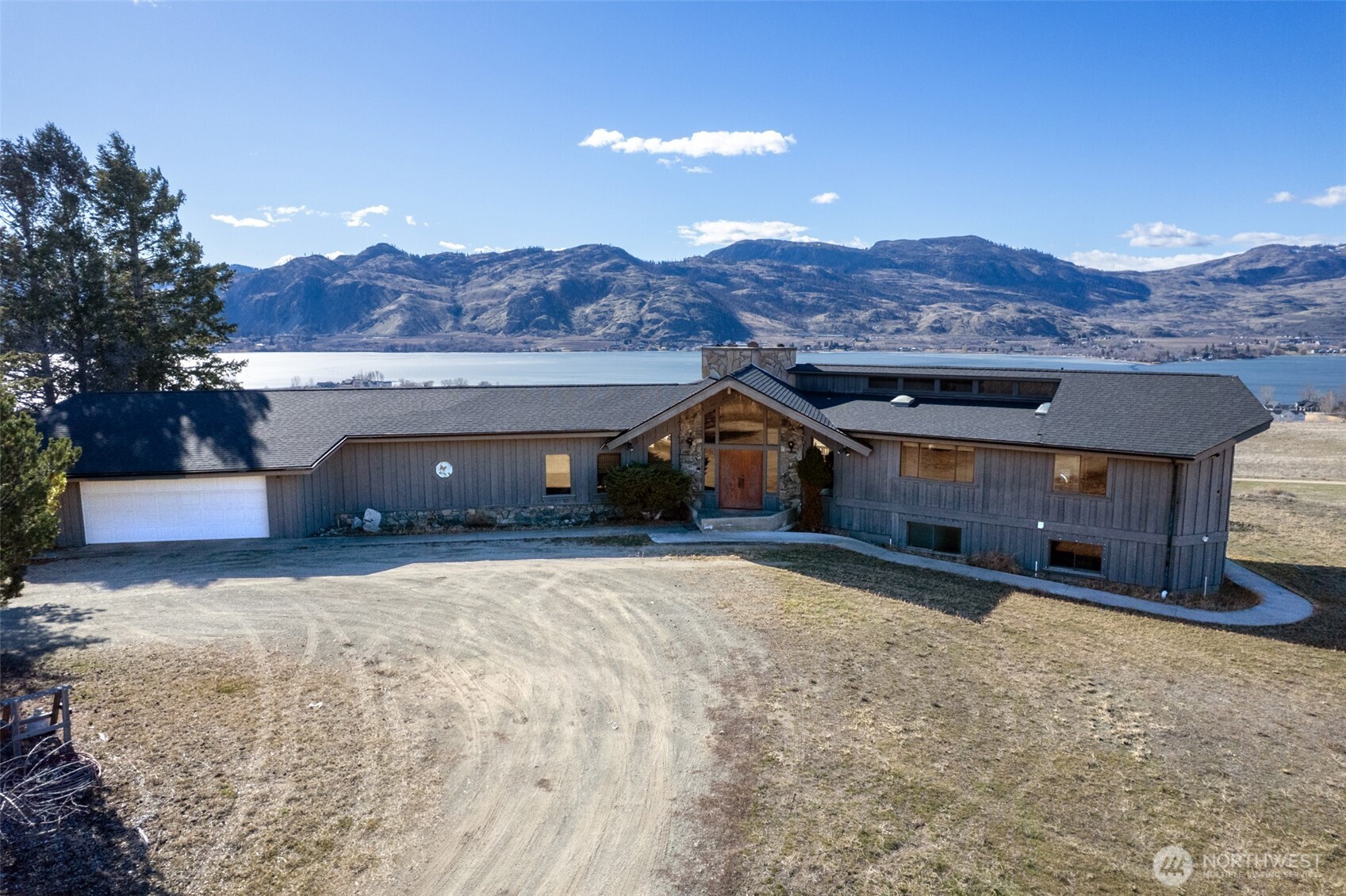 323 Eastlake Road #a Property Photo
