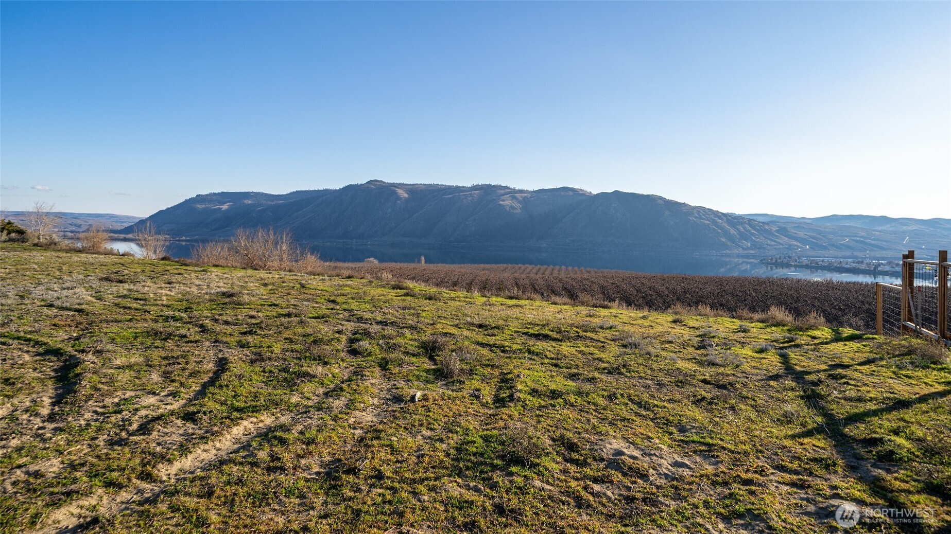 0 Columbia View Drive Property Photo 8