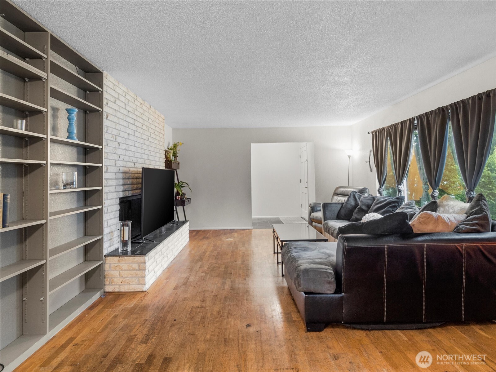 1506 N Stevens Street Property Photo 9