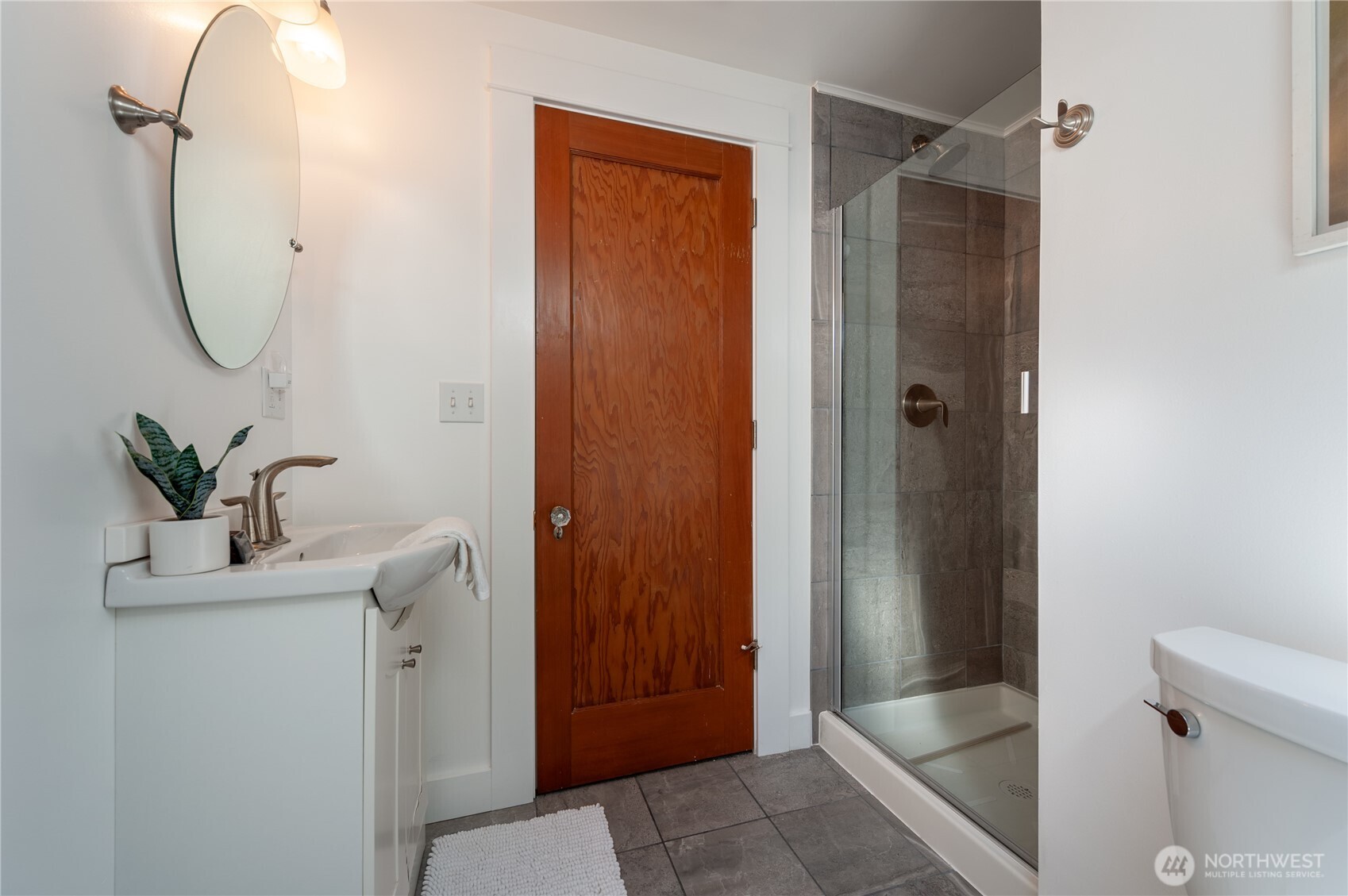 1418 Seacrest Drive Property Photo 25