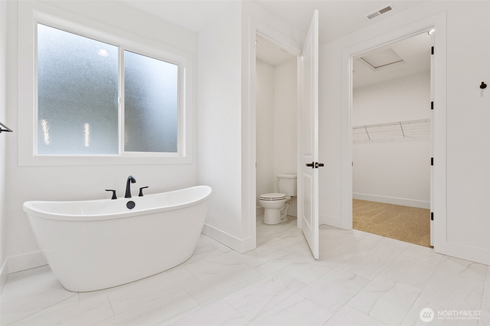 10906 145th Street Property Photo 6