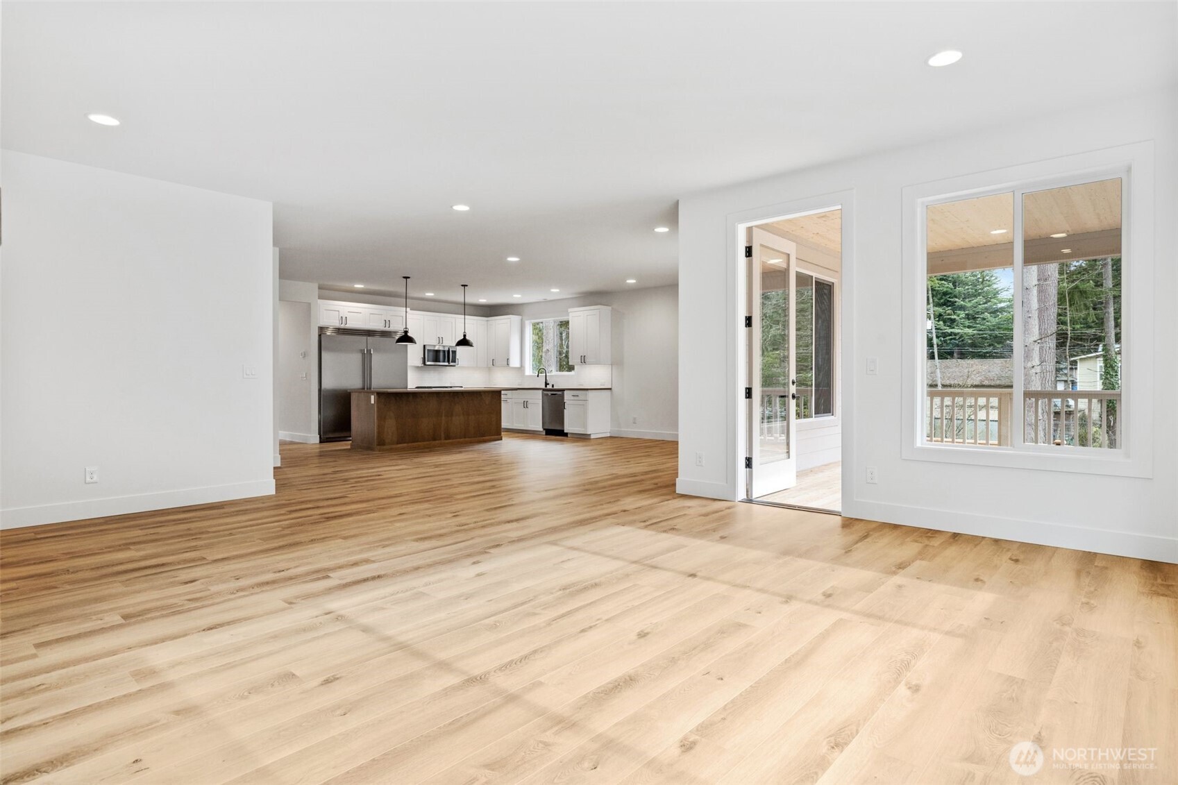 10906 145th Street Property Photo 10