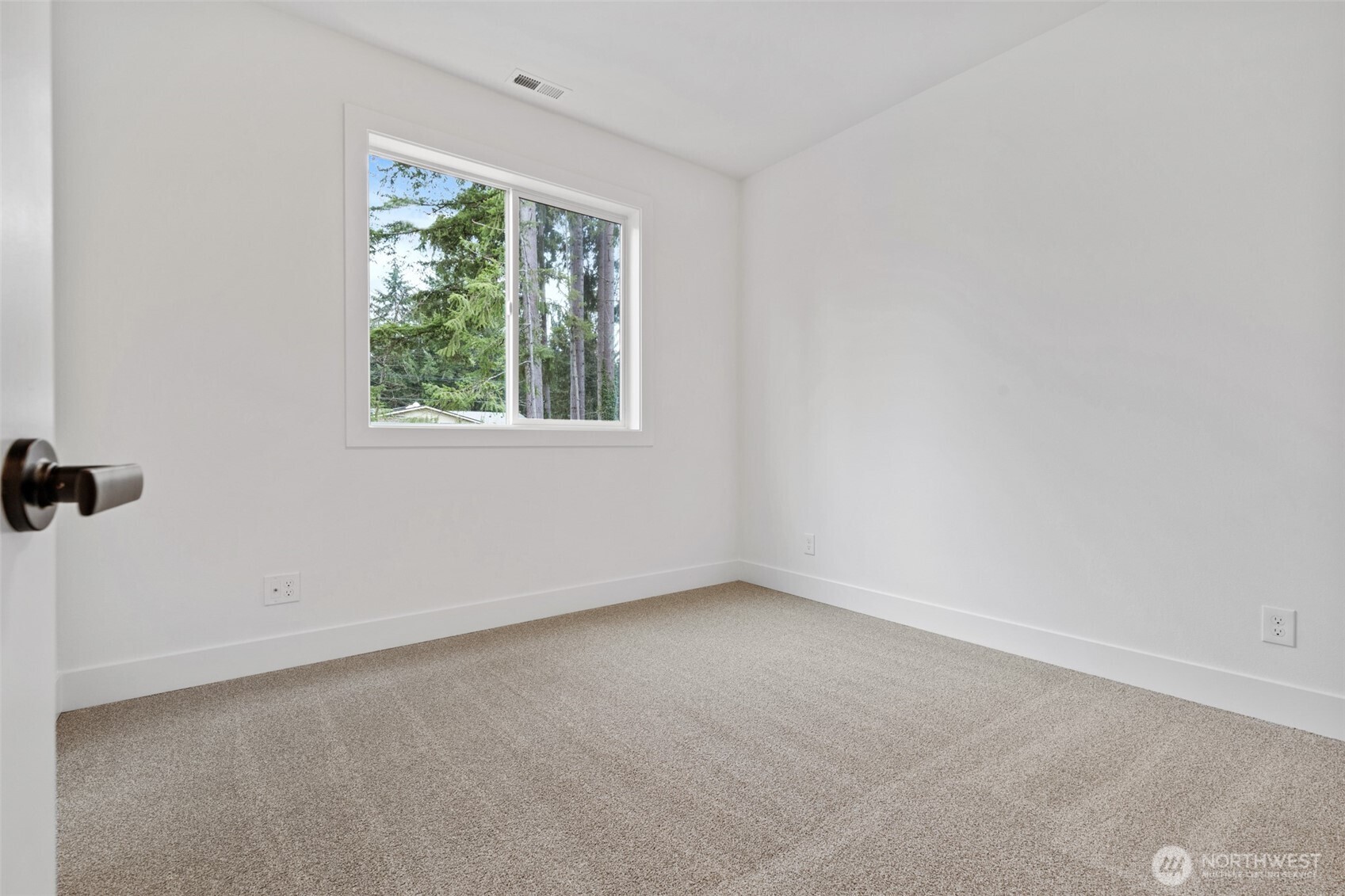 10906 145th Street Property Photo 21