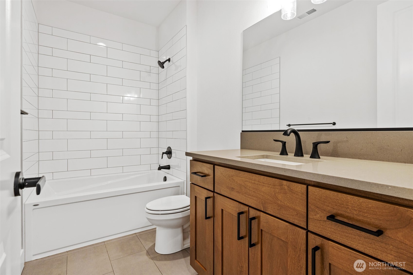 10906 145th Street Property Photo 22