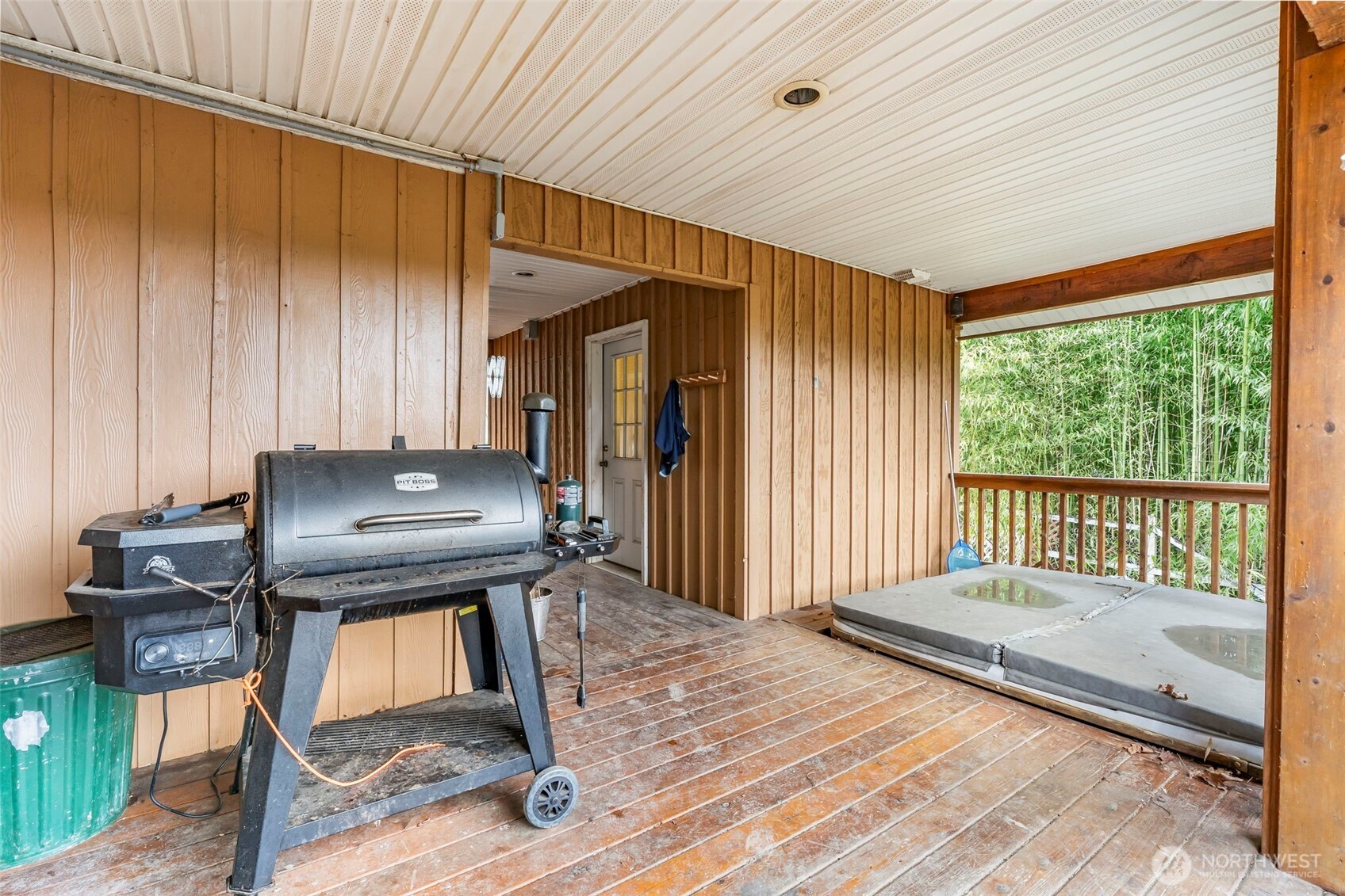 202 Redwing Road Property Photo 21