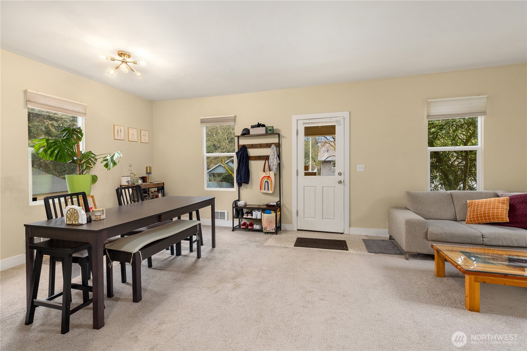 11752 35th Avenue Property Photo 3