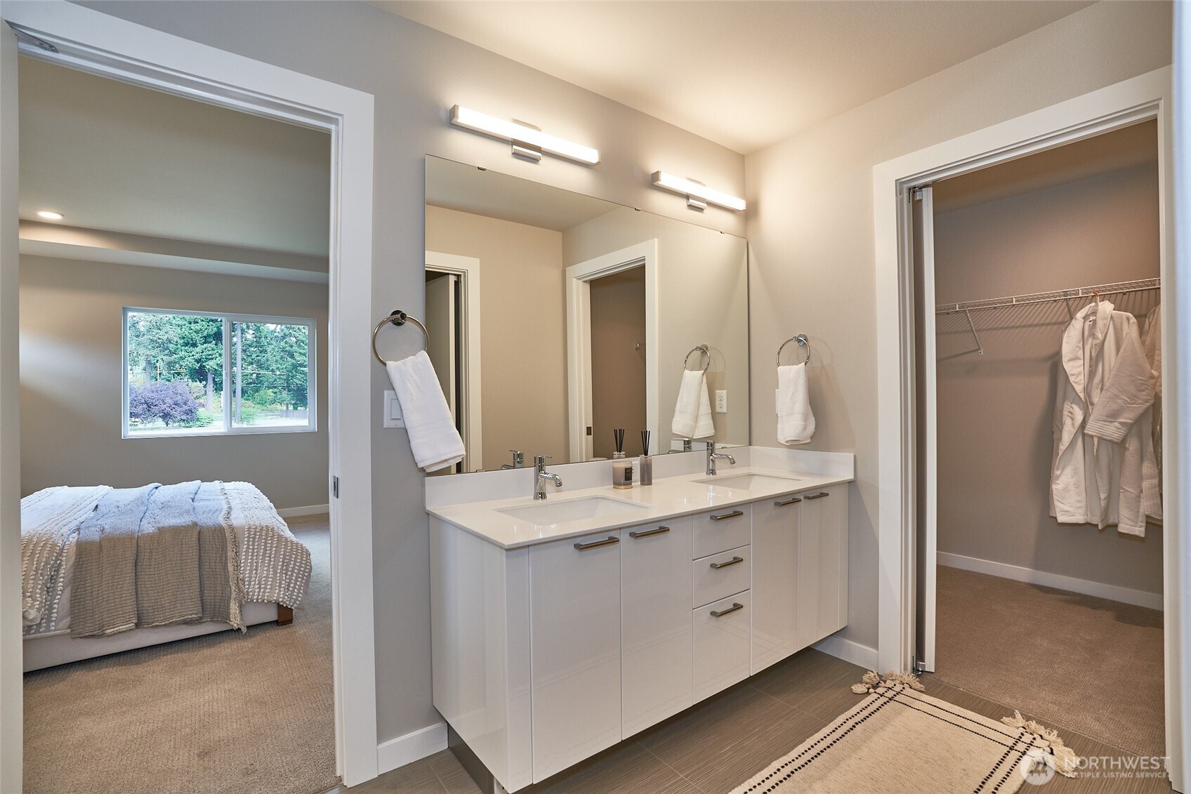 14019 17th Avenue 53 Property Photo 4