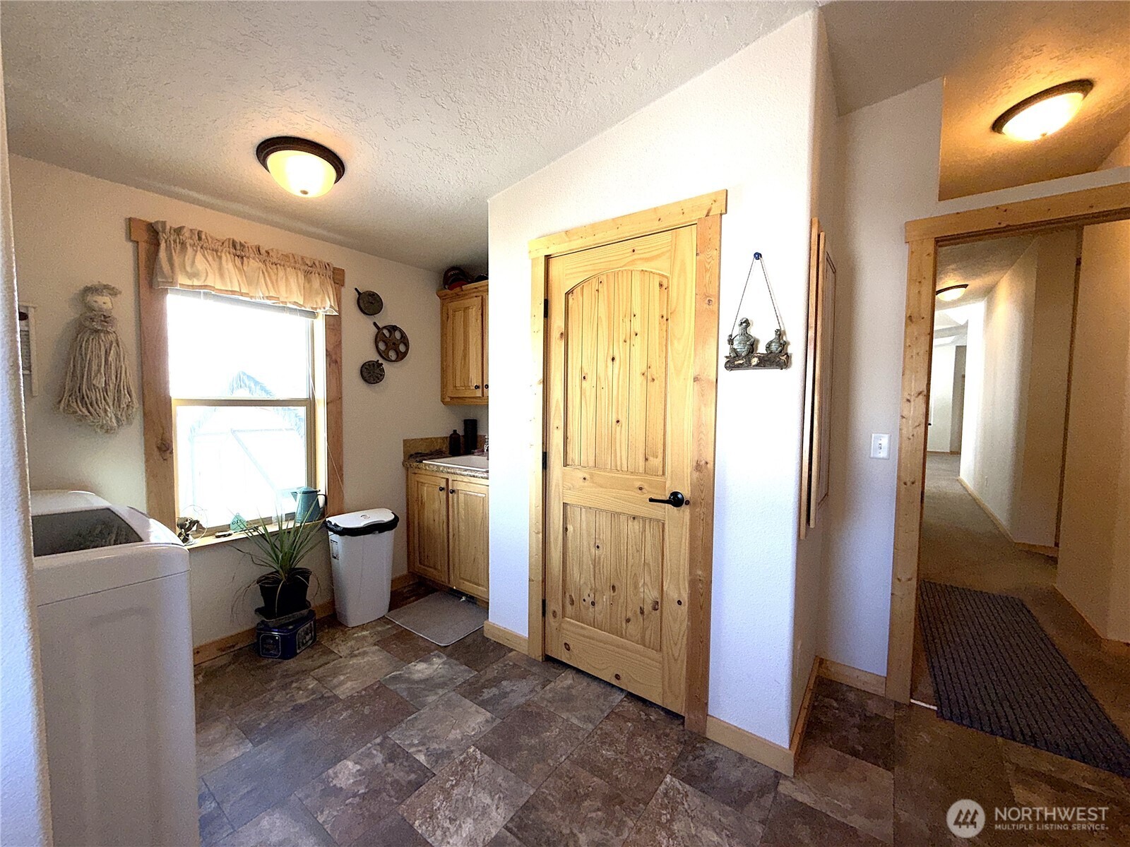 920 Toroda Creek Road Property Photo 25