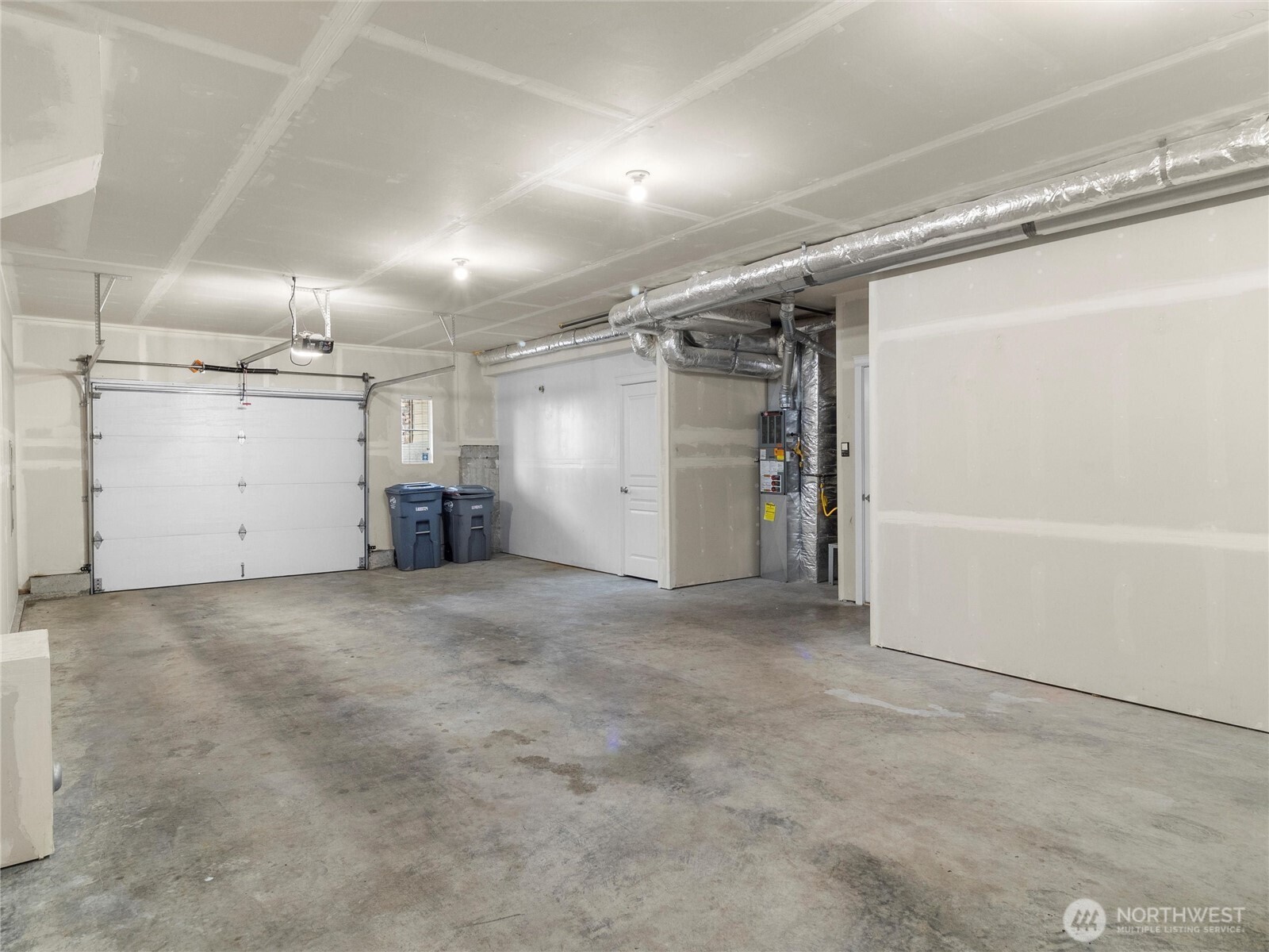 106 Birch Street Property Photo 25
