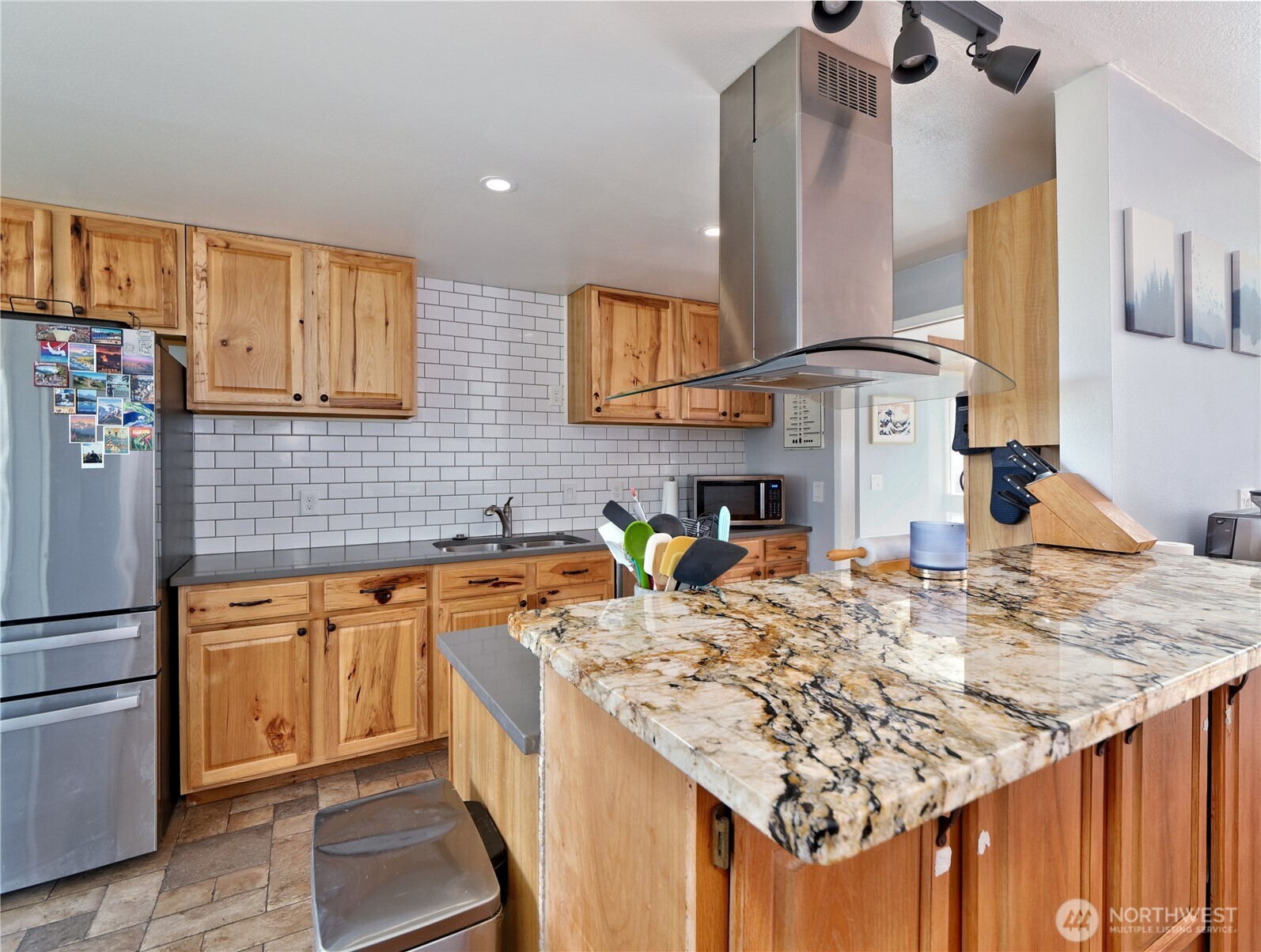 1074 Sw Castilian Drive Property Photo 6