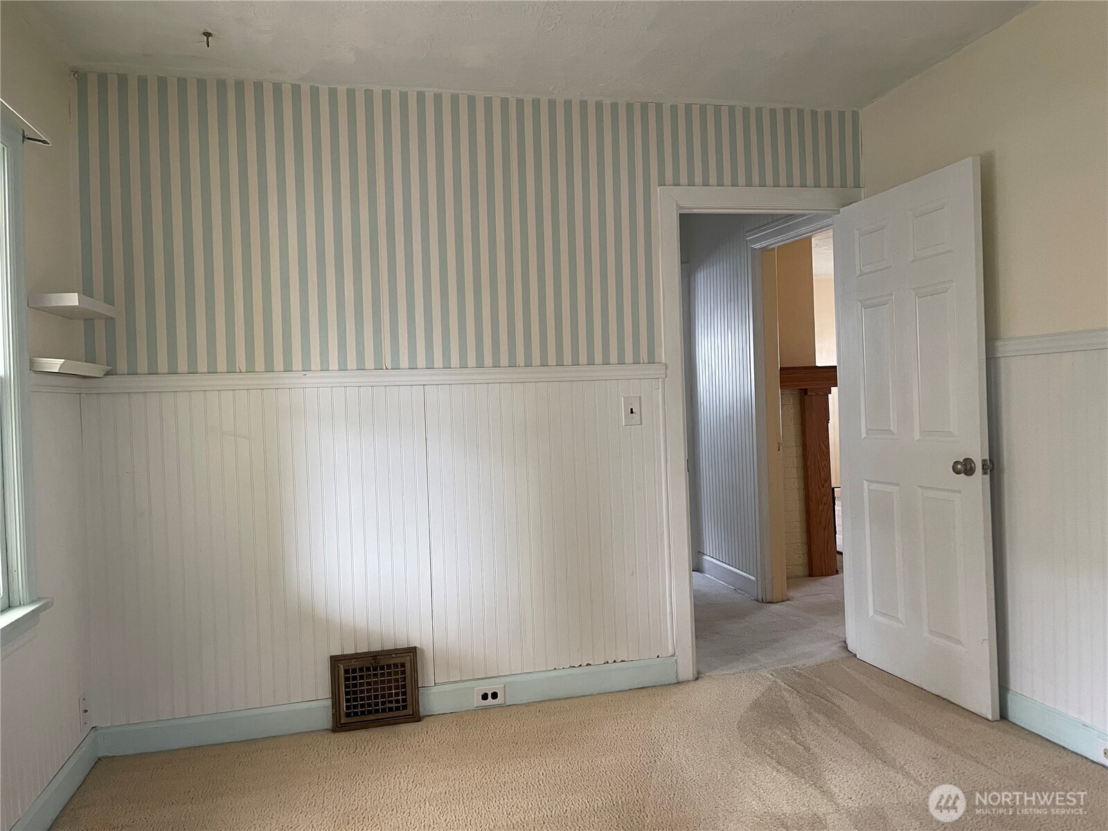 1111 Atwood Property Photo 15