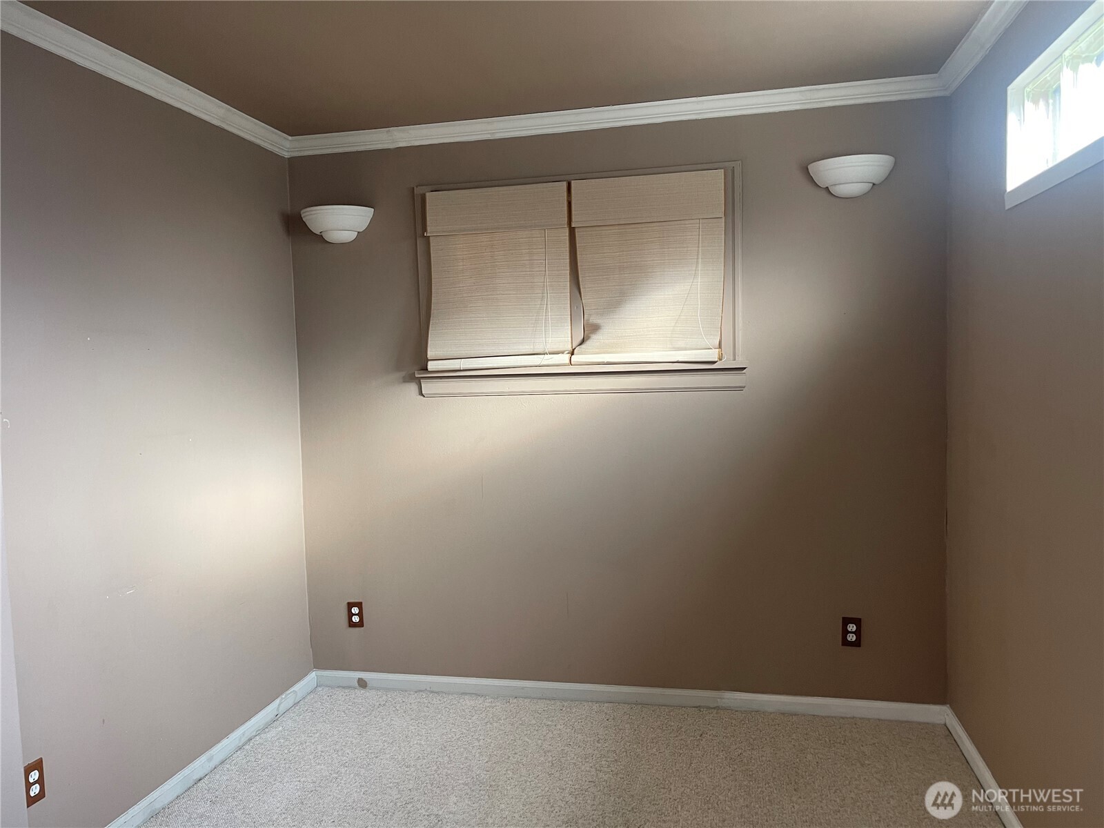 1111 Atwood Property Photo 16