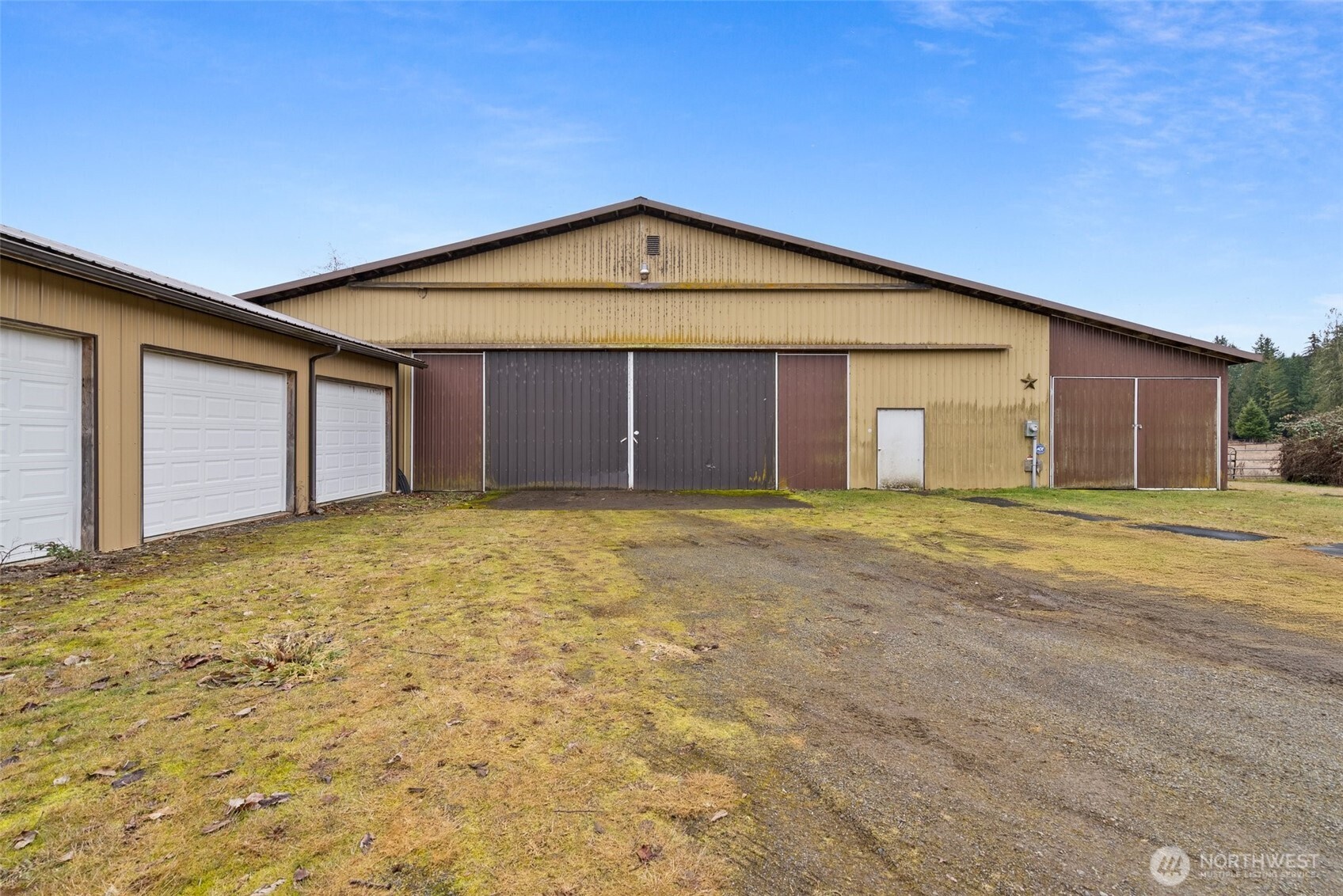 150 James Lane Property Photo 3