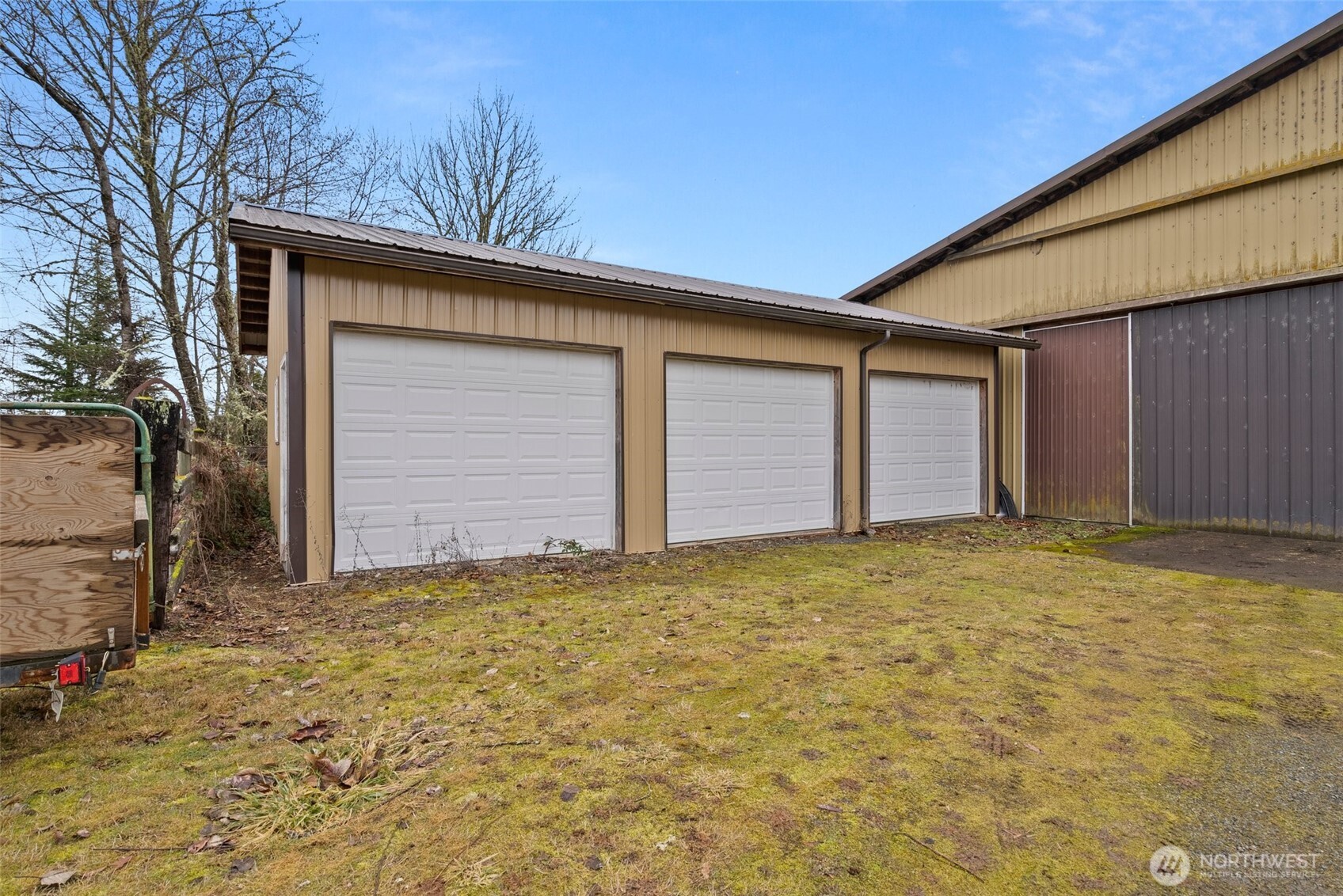 150 James Lane Property Photo 4