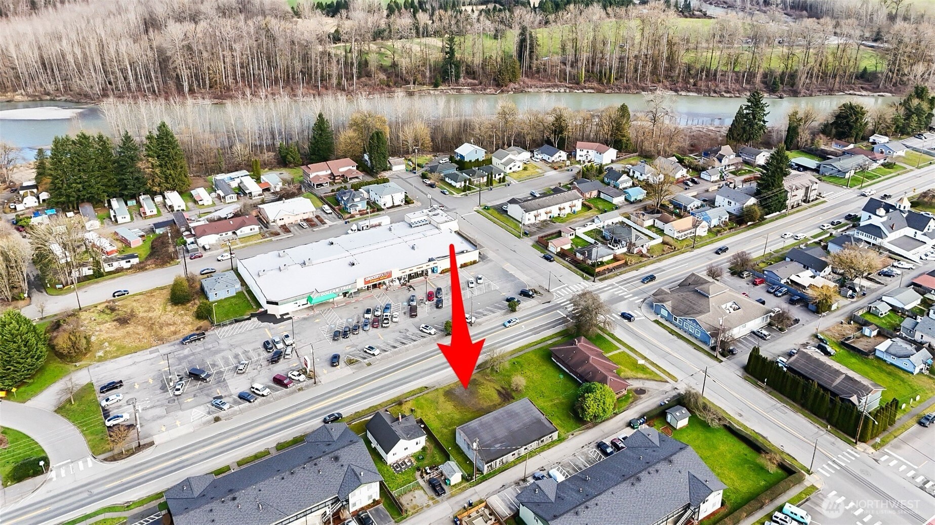 1 Xx E Burke Avenue Property Photo 4