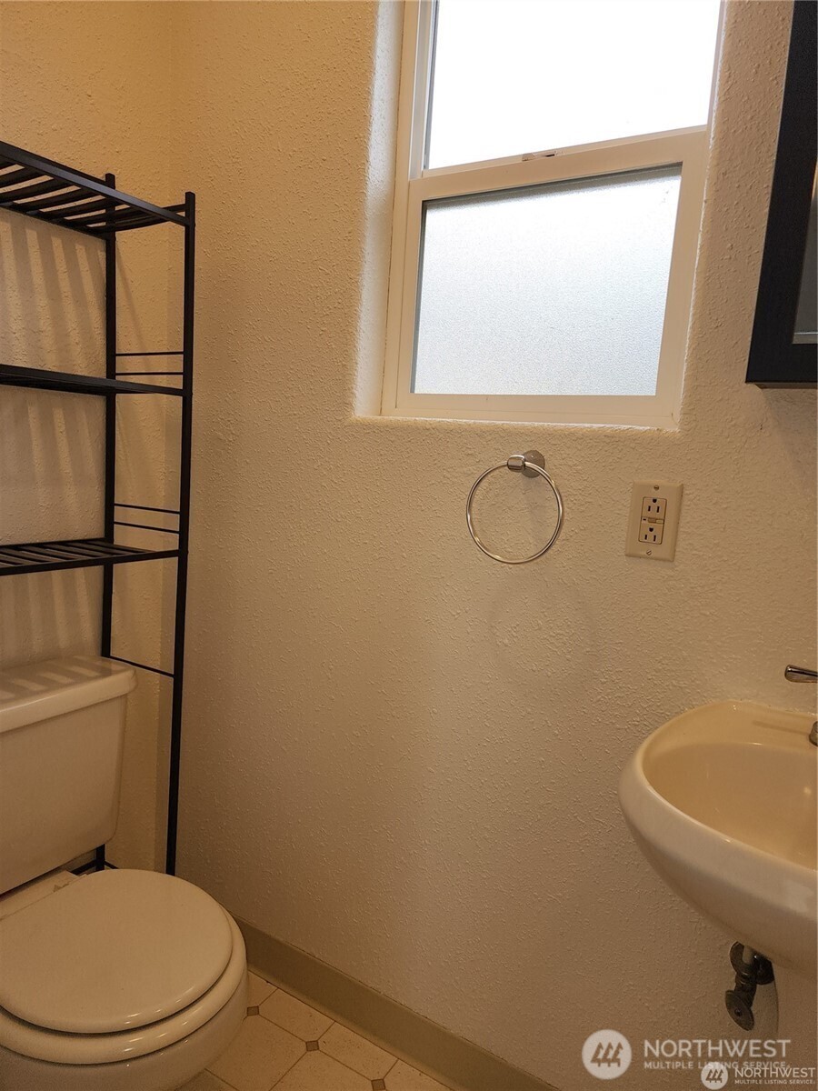 1336 Elizabeth Avenue Property Photo 37