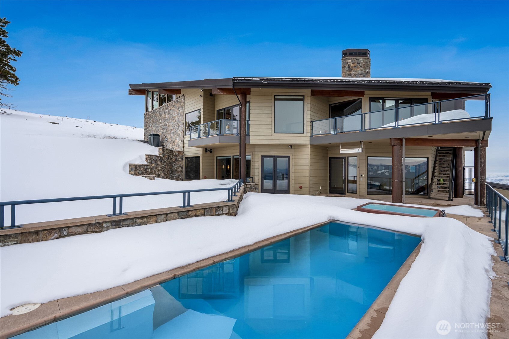 3653 Hart Road Property Photo