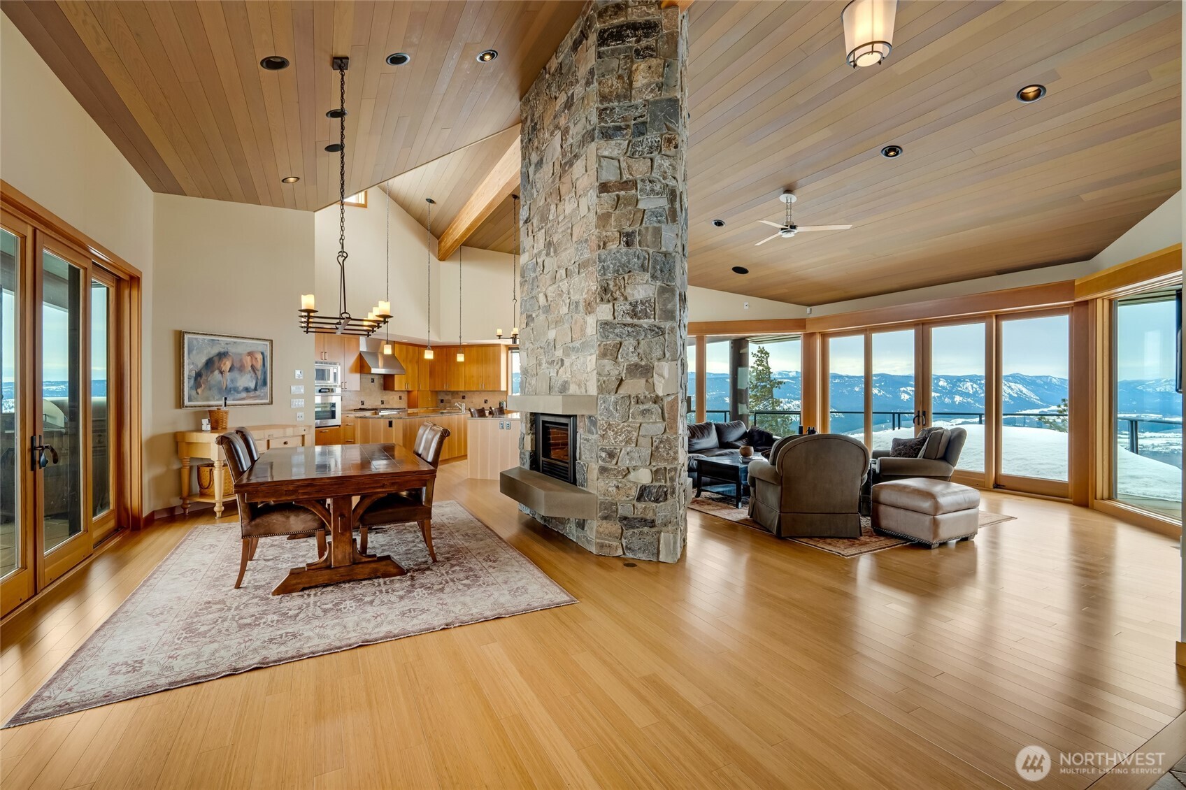 3653 Hart Road Property Photo 6
