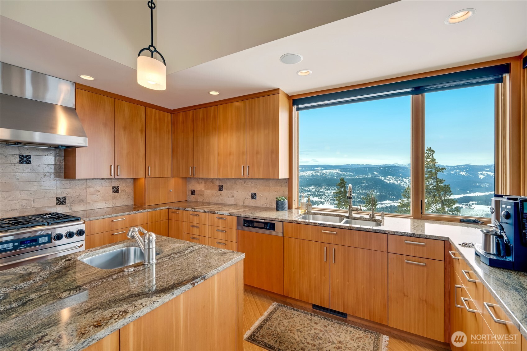 3653 Hart Road Property Photo 12