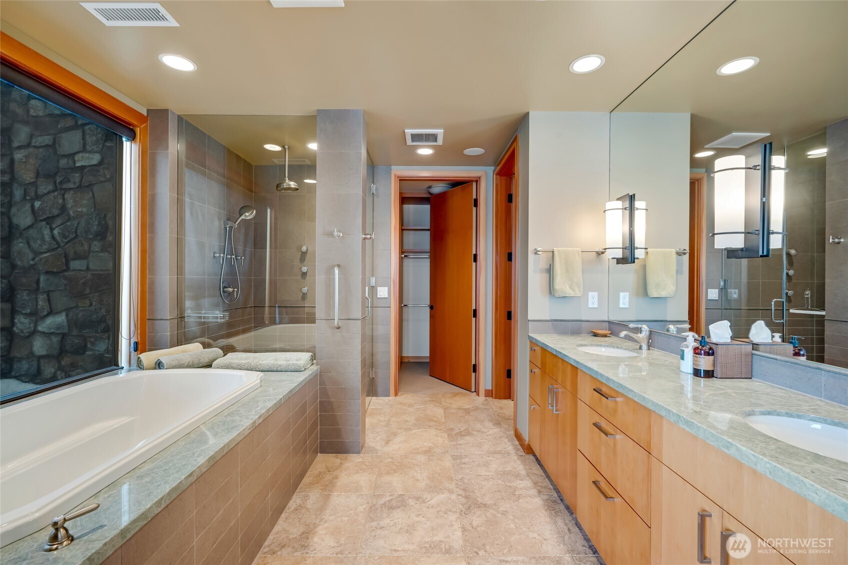 3653 Hart Road Property Photo 30