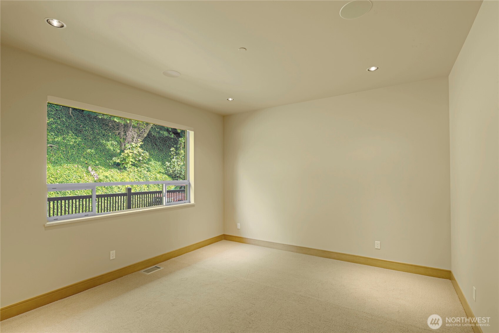 12701 Standring Lane Property Photo 28