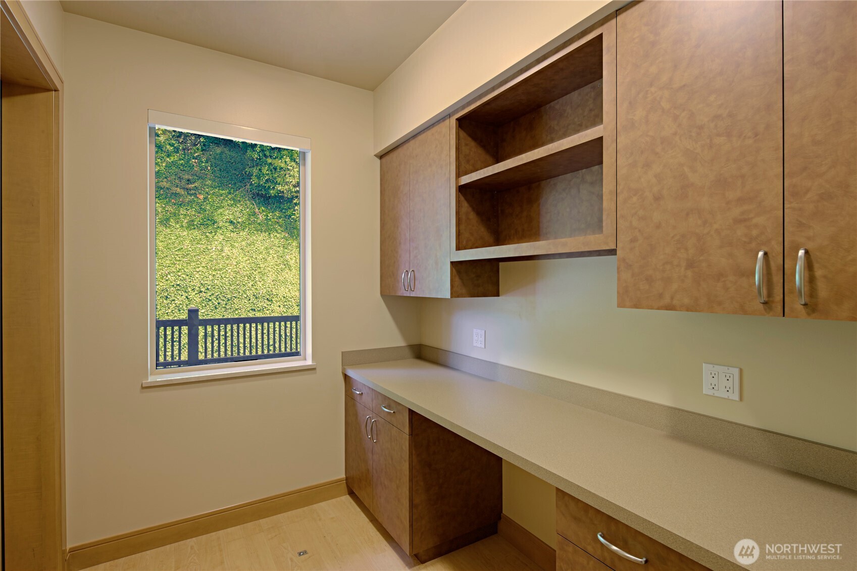 12701 Standring Lane Property Photo 30