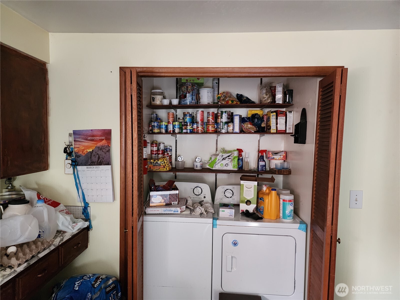 1826 Melody Lane Property Photo 6