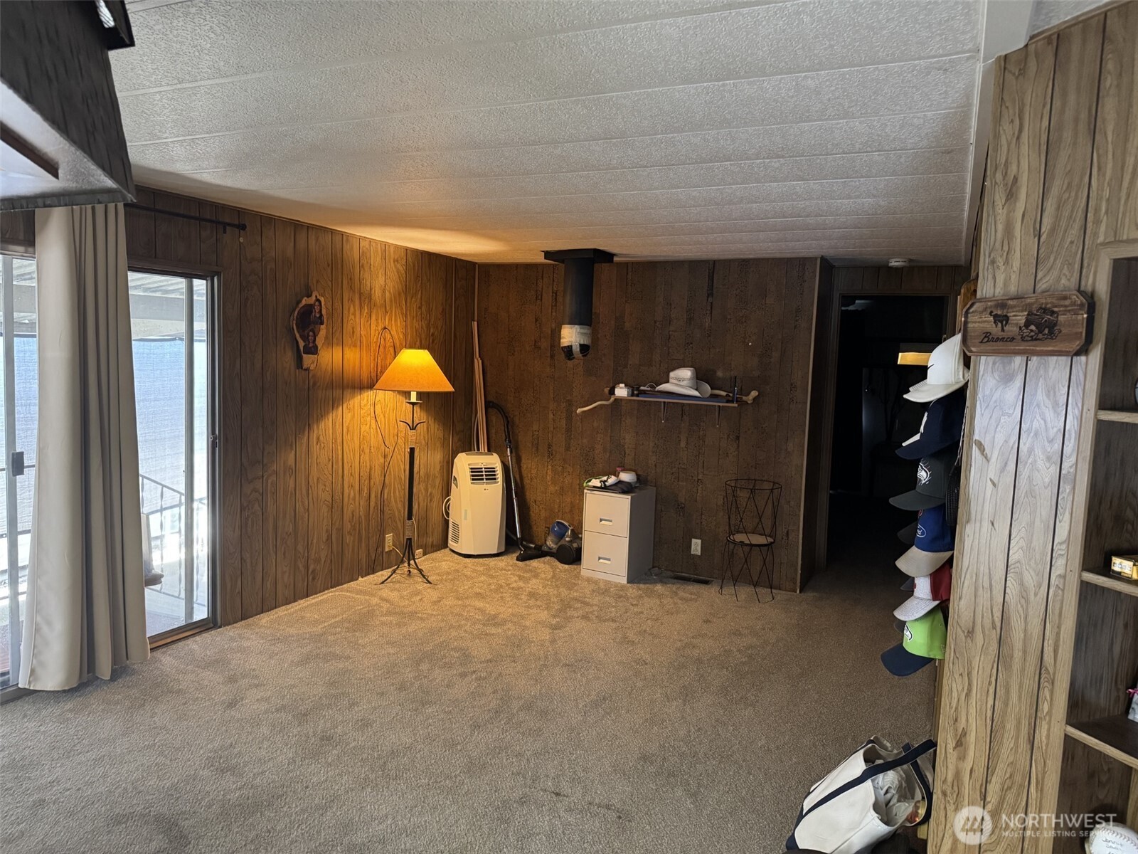 1358 Samuel Drive Property Photo 8